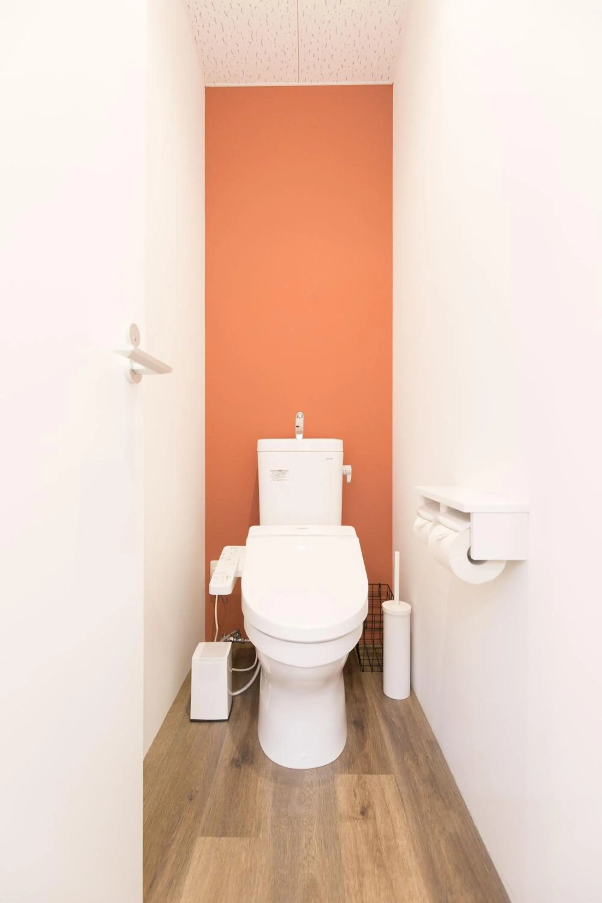 Area and facilities in hostel DEN