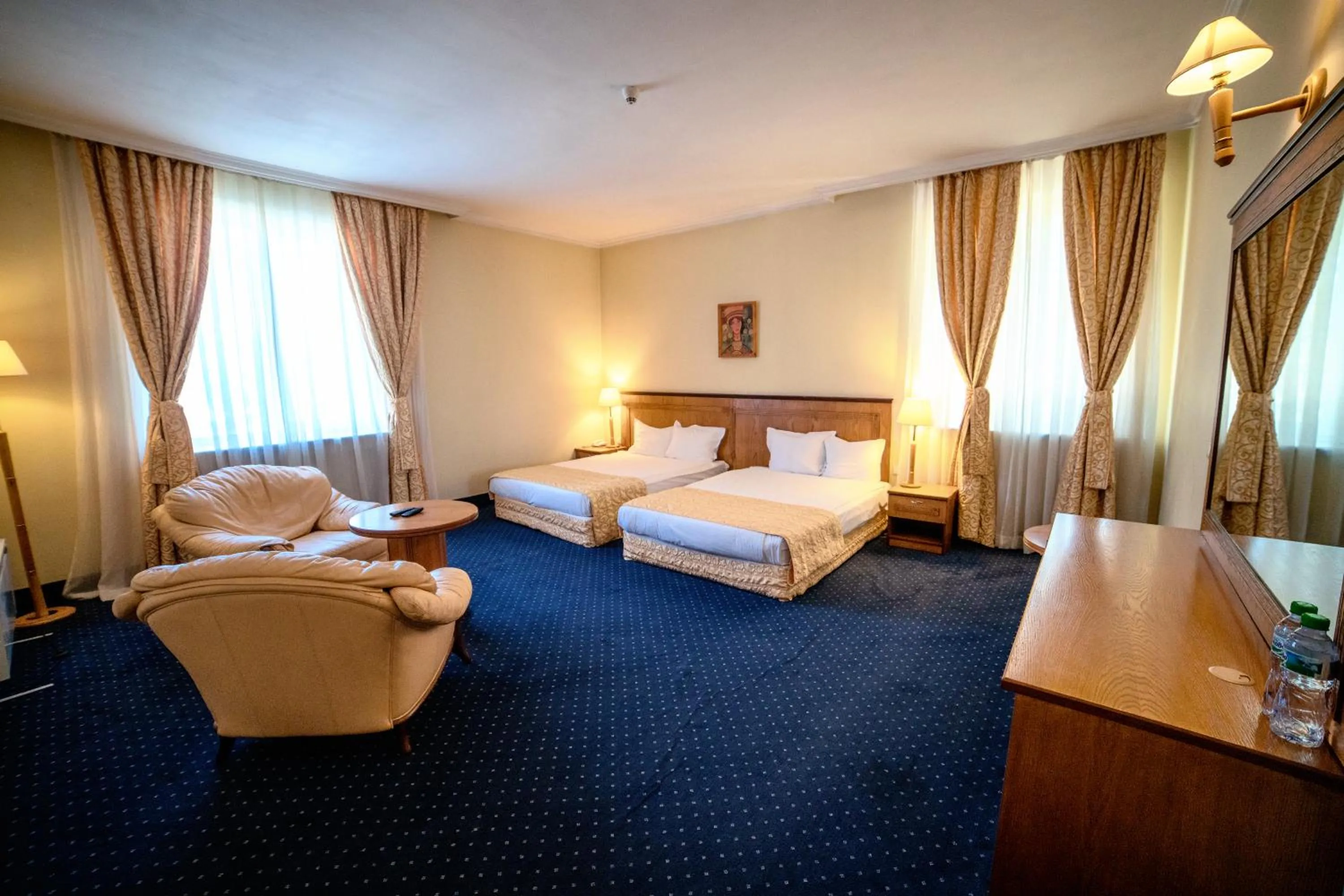 City view, Bed in Ramada by Wyndham Plovdiv Trimontium