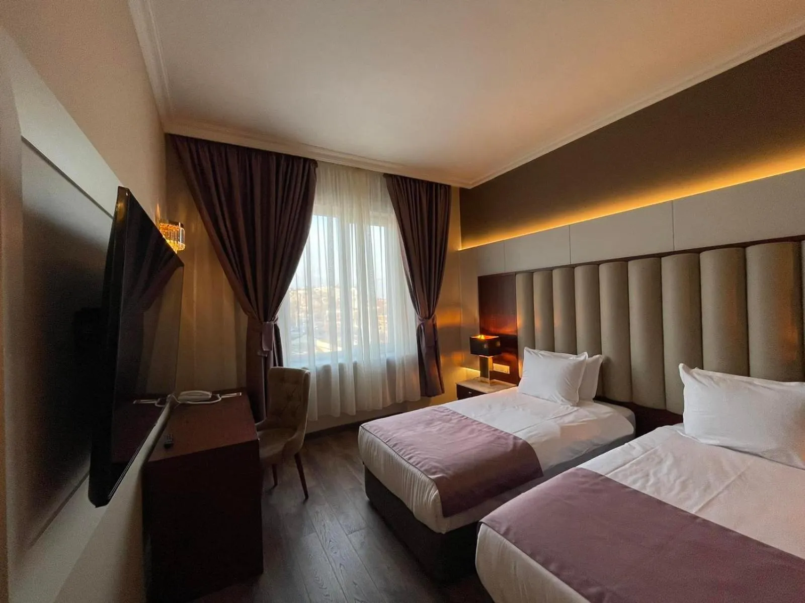 Bed in Ramada by Wyndham Plovdiv Trimontium