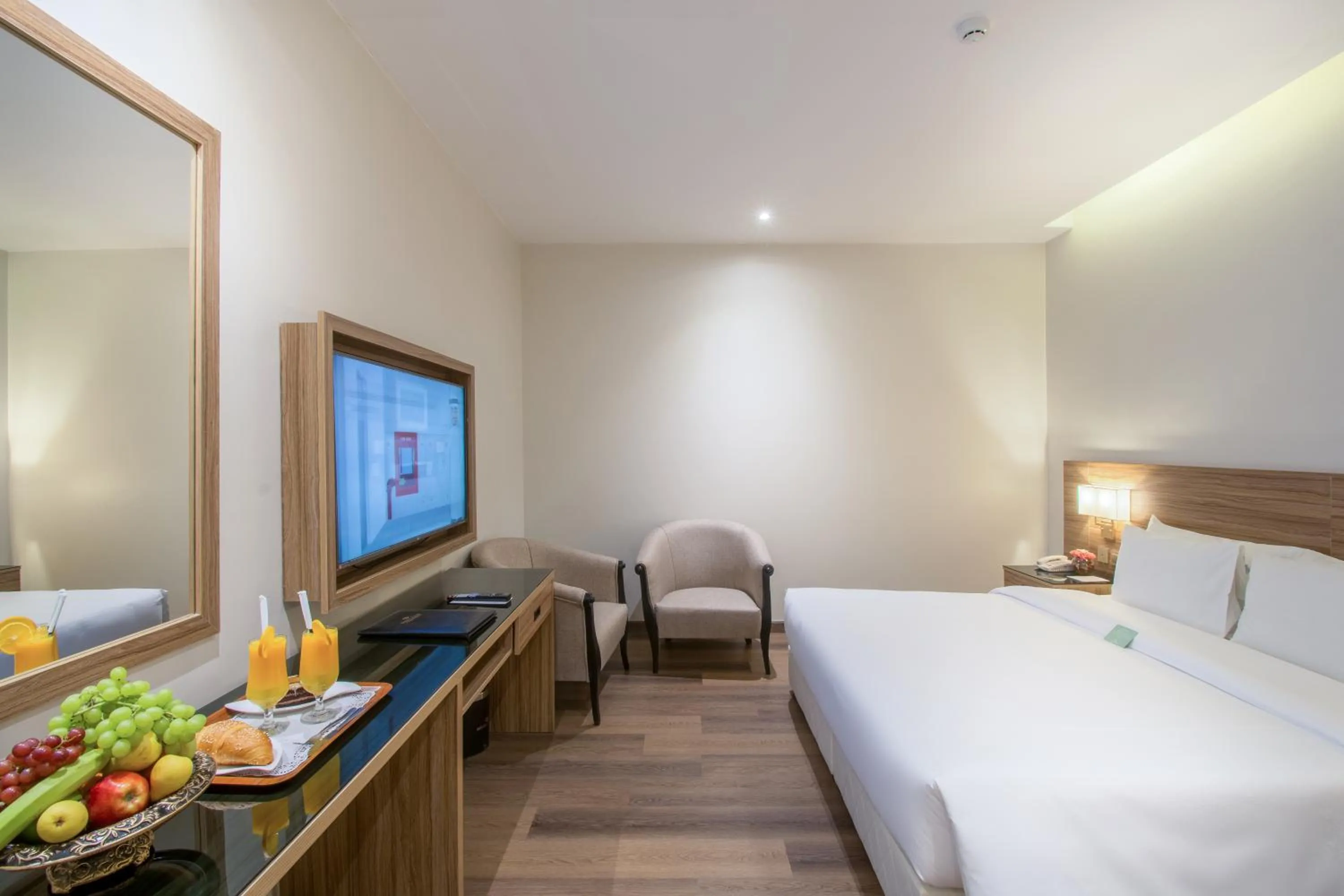 Photo of the whole room, Bed in Boudl Al Fayhaa