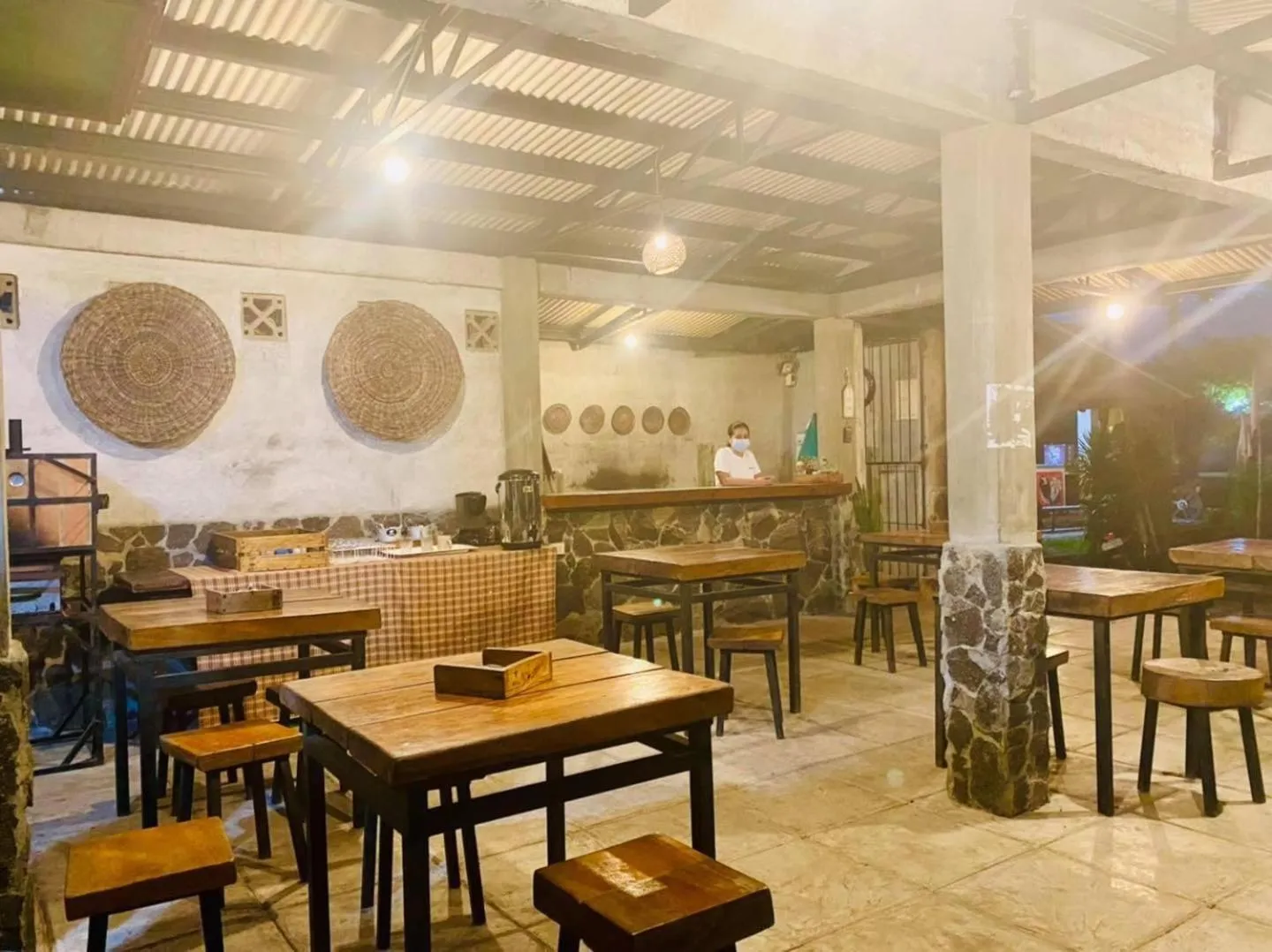 Restaurant/places to eat in Viento de Mar