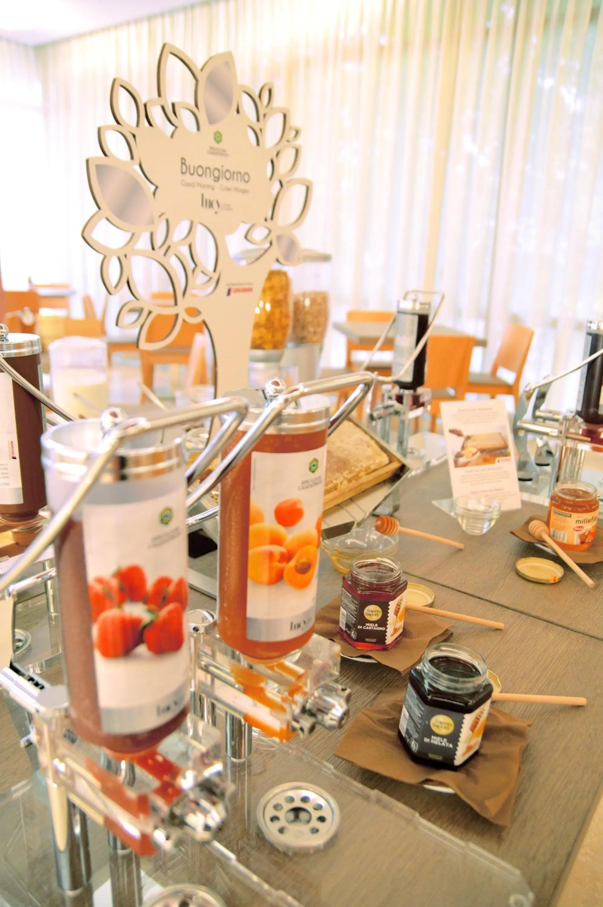 Food and drinks in Hotel Adele