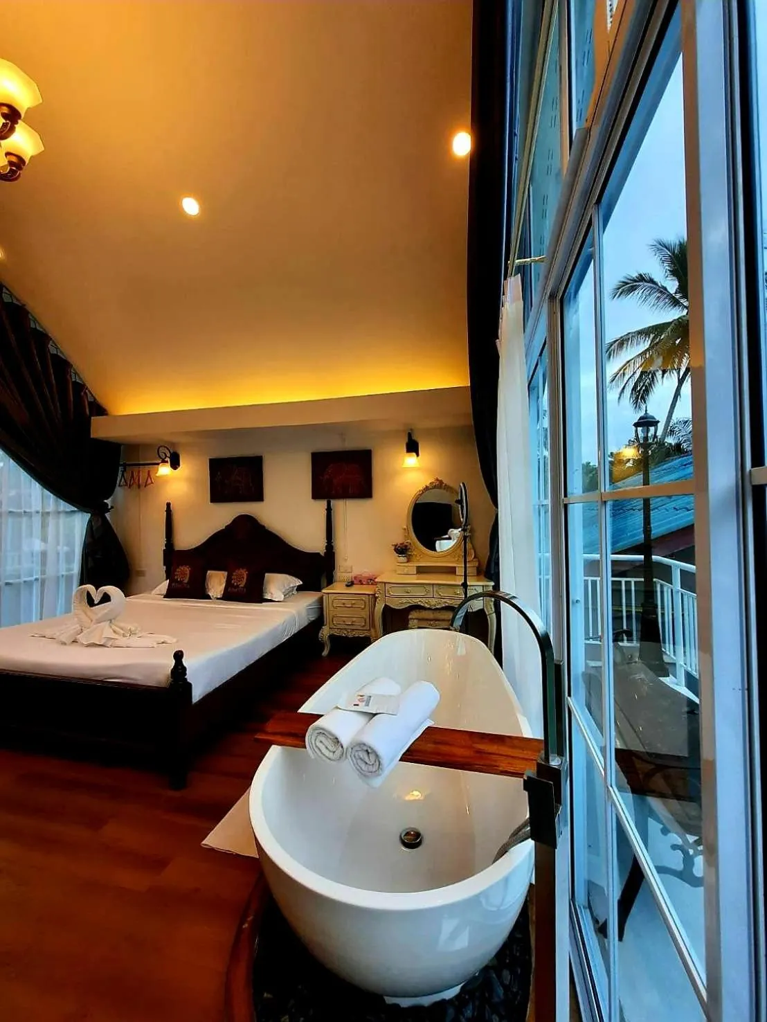 Bed in Amantra homestay & village