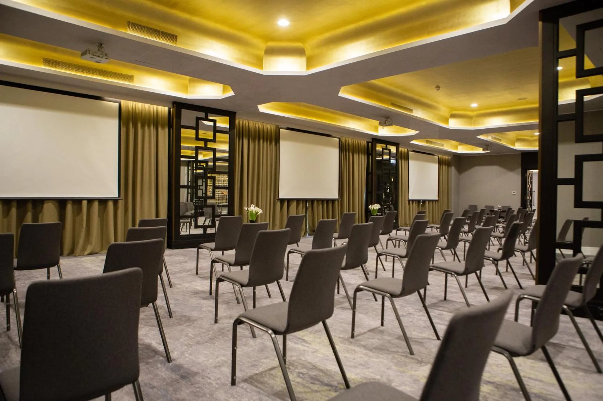 Meeting/conference room in InterContinental Sofia by IHG