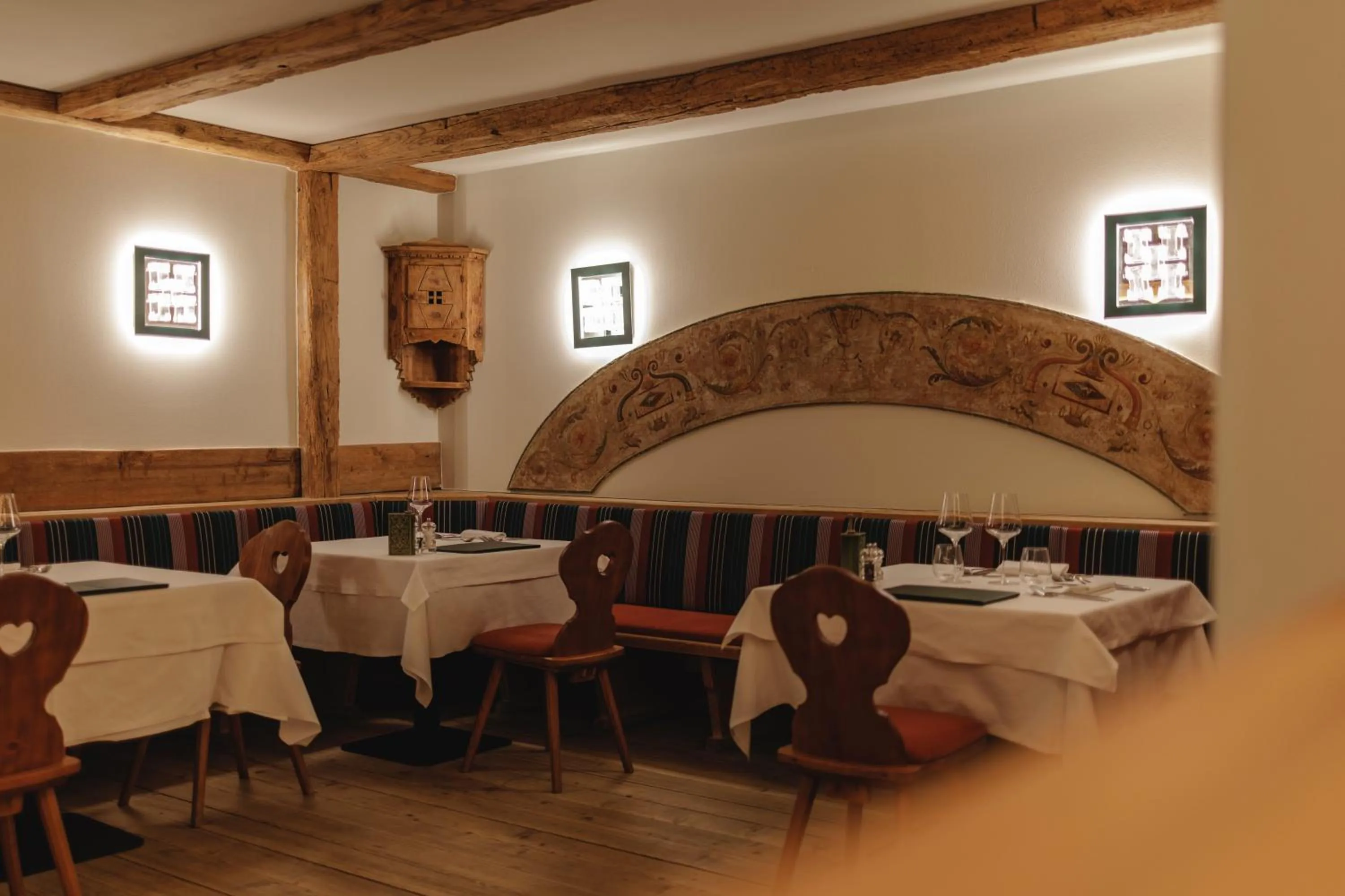 Restaurant/places to eat in Hotel Fil Da Mont