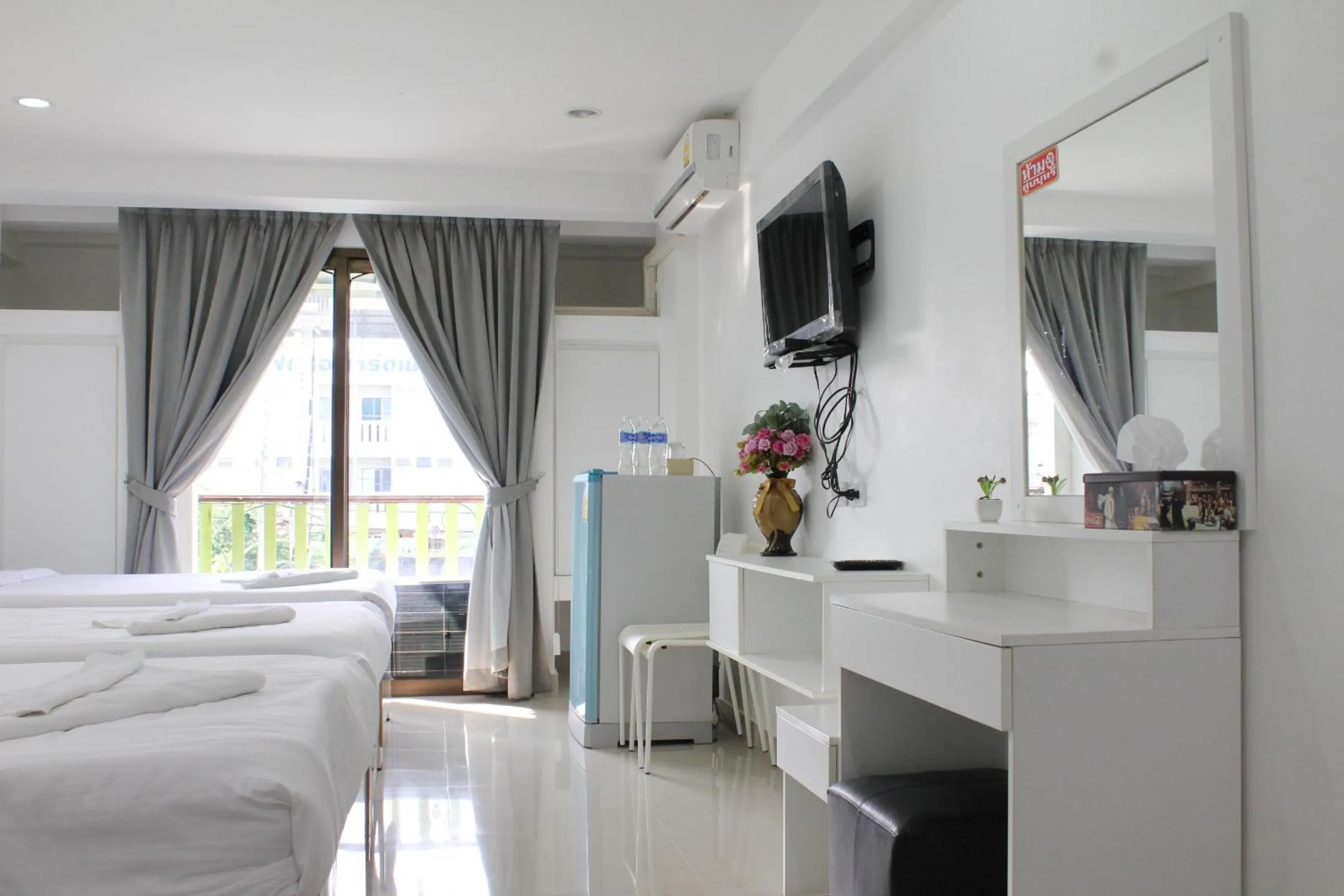 Thanyachatra Boutique