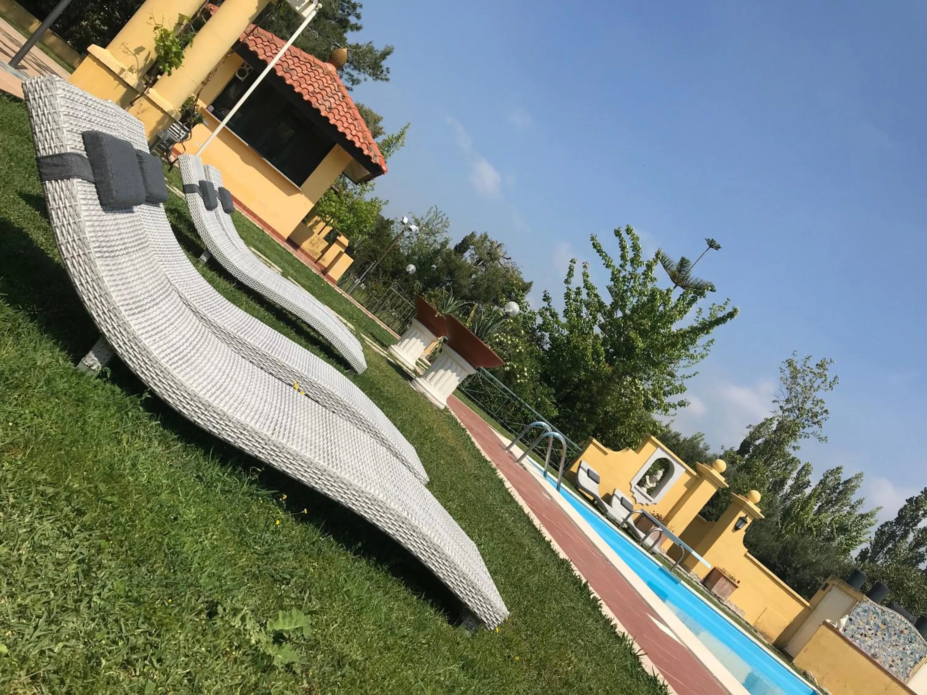 Pool view in Hotel Villa Rita