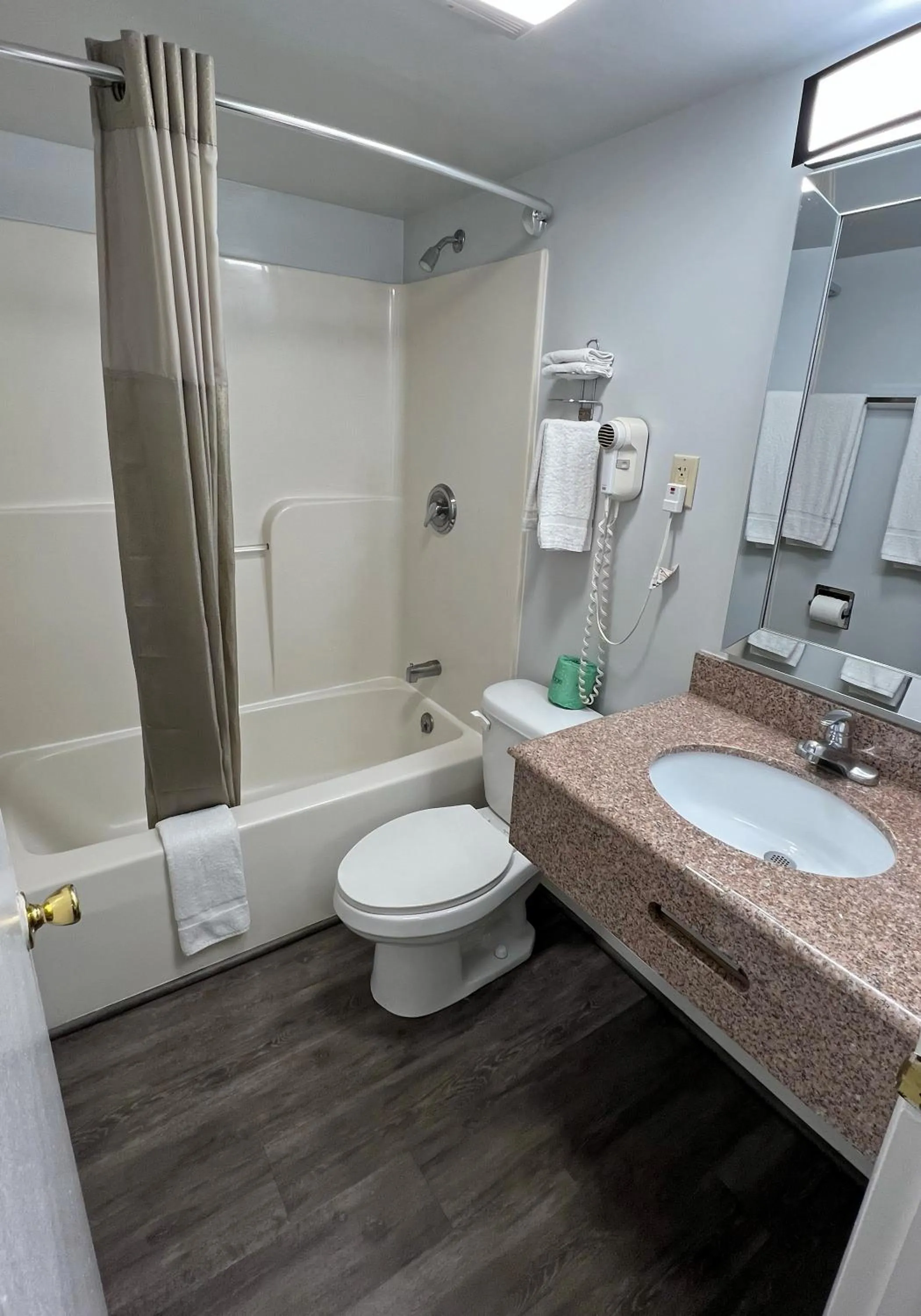 Bathroom in America's Best Value Inn Lancaster