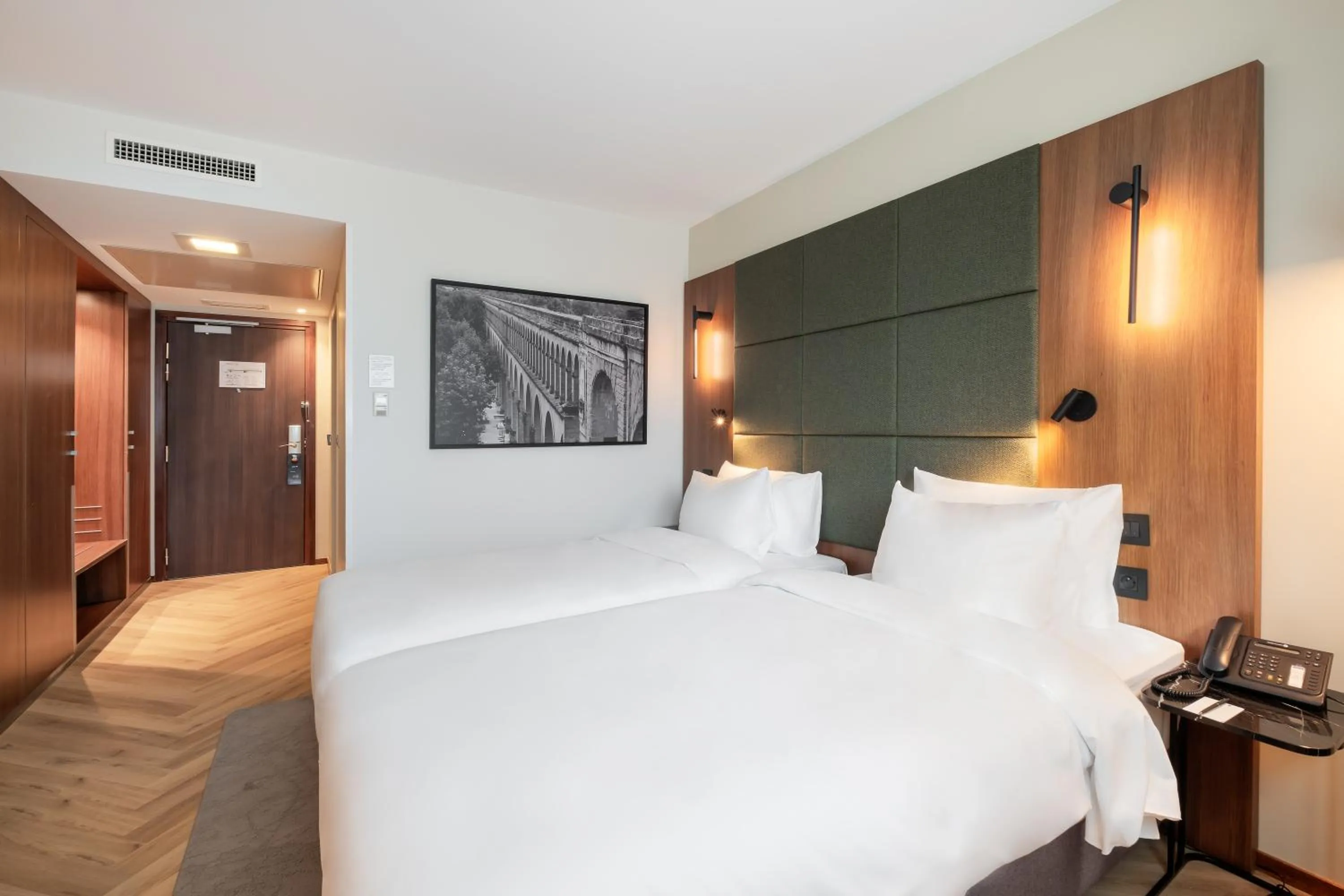 Bed in Radisson Blu Hotel, Montpellier