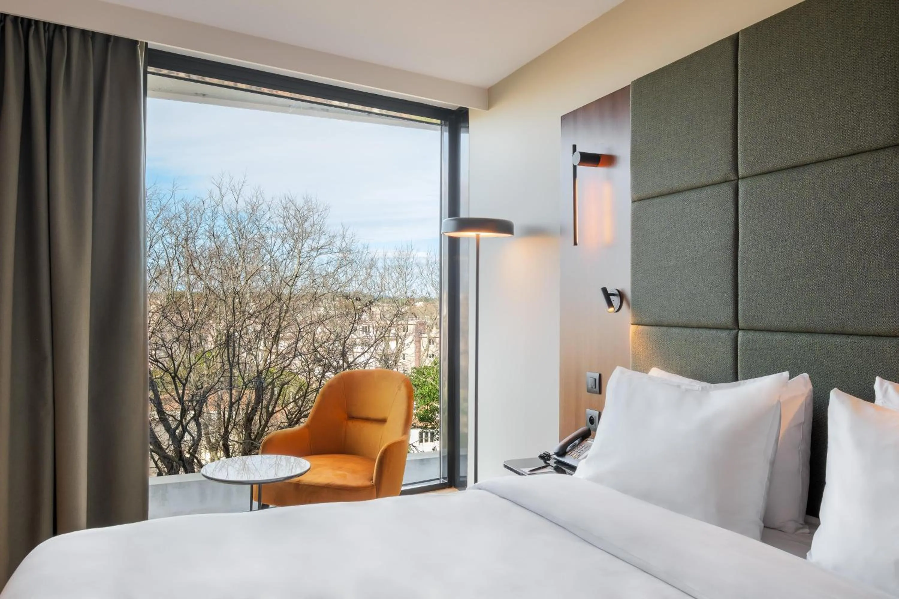 Bedroom, Bed in Radisson Blu Hotel, Montpellier