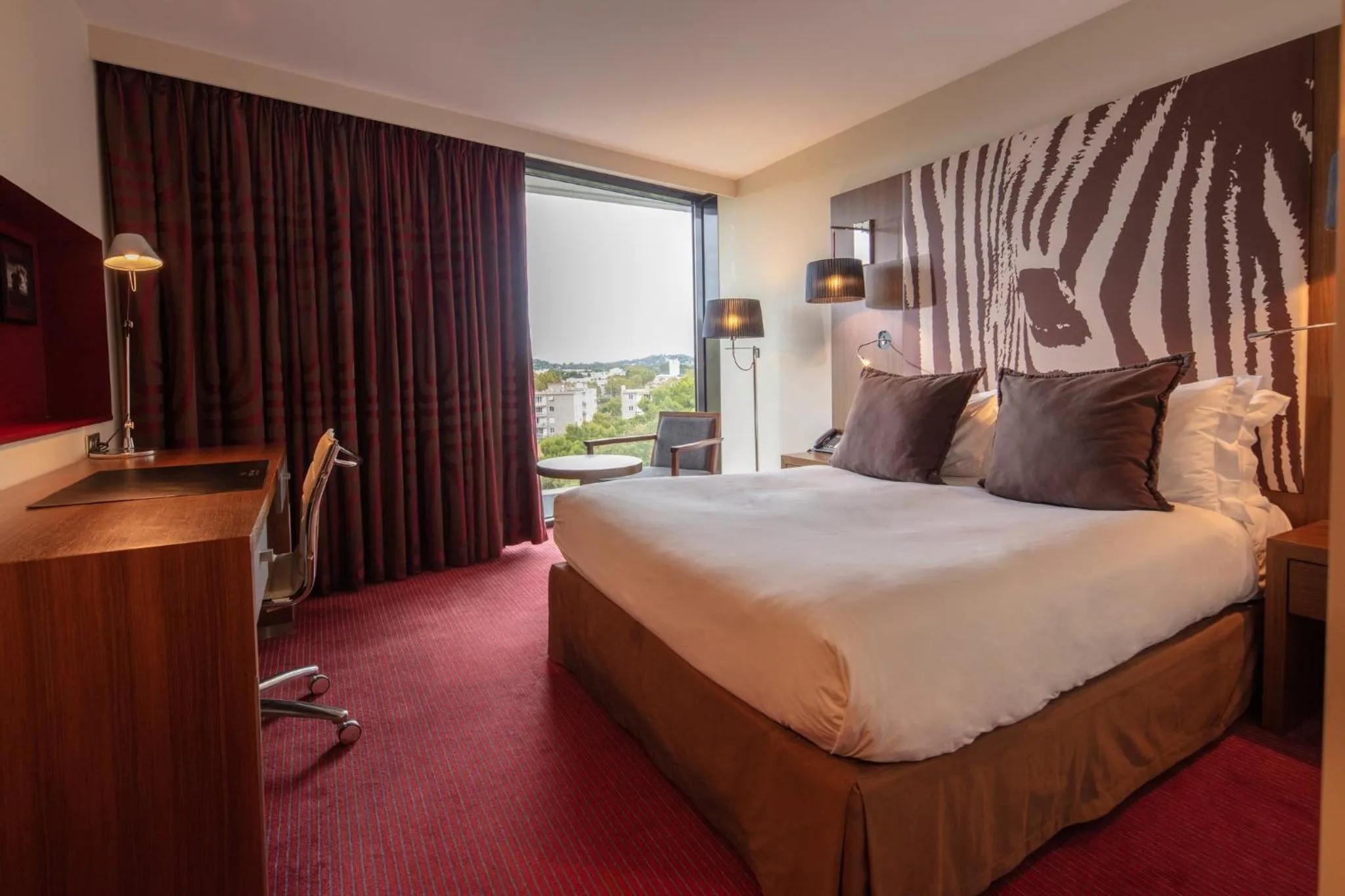 Photo of the whole room, Bed in Radisson Blu Hotel, Montpellier