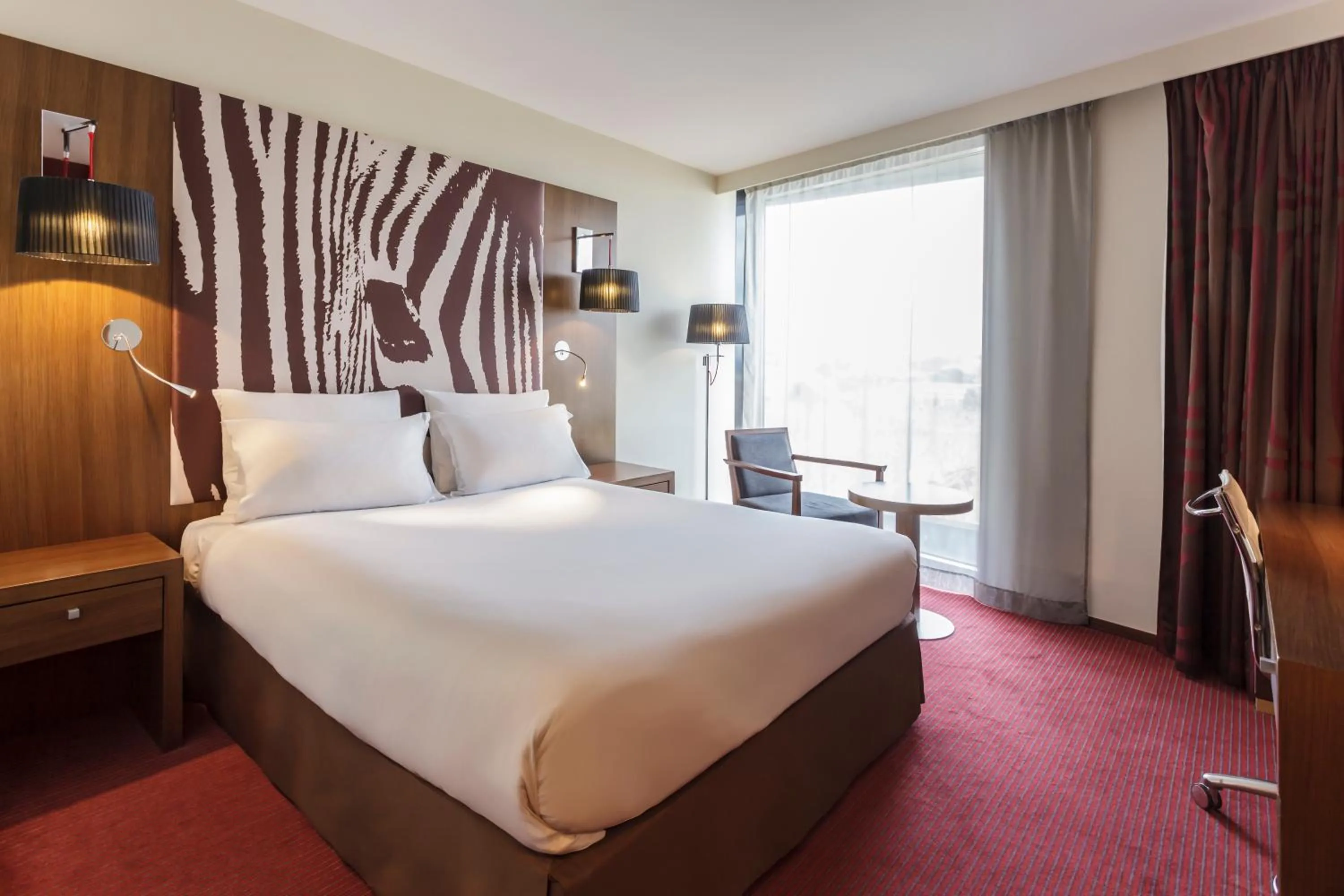 Bedroom, Bed in Radisson Blu Hotel, Montpellier