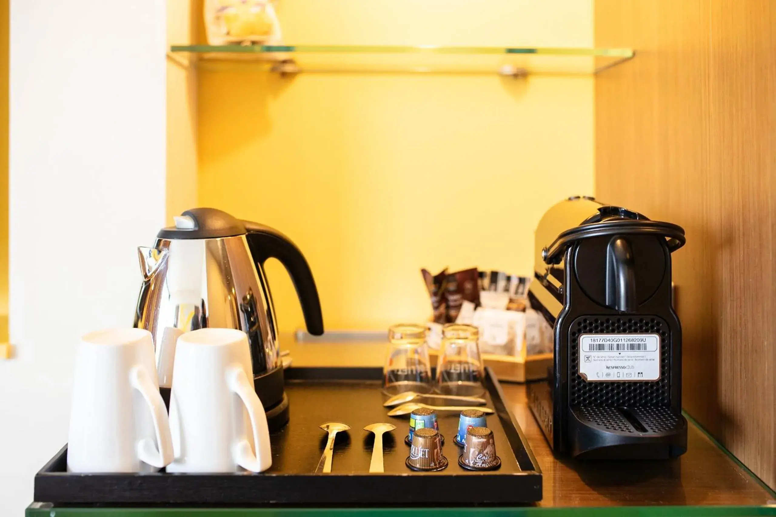 Deluxe Double Room in Radisson Blu Hotel, Montpellier Deluxe Double Room in Radisson Blu Hotel, Montpellier