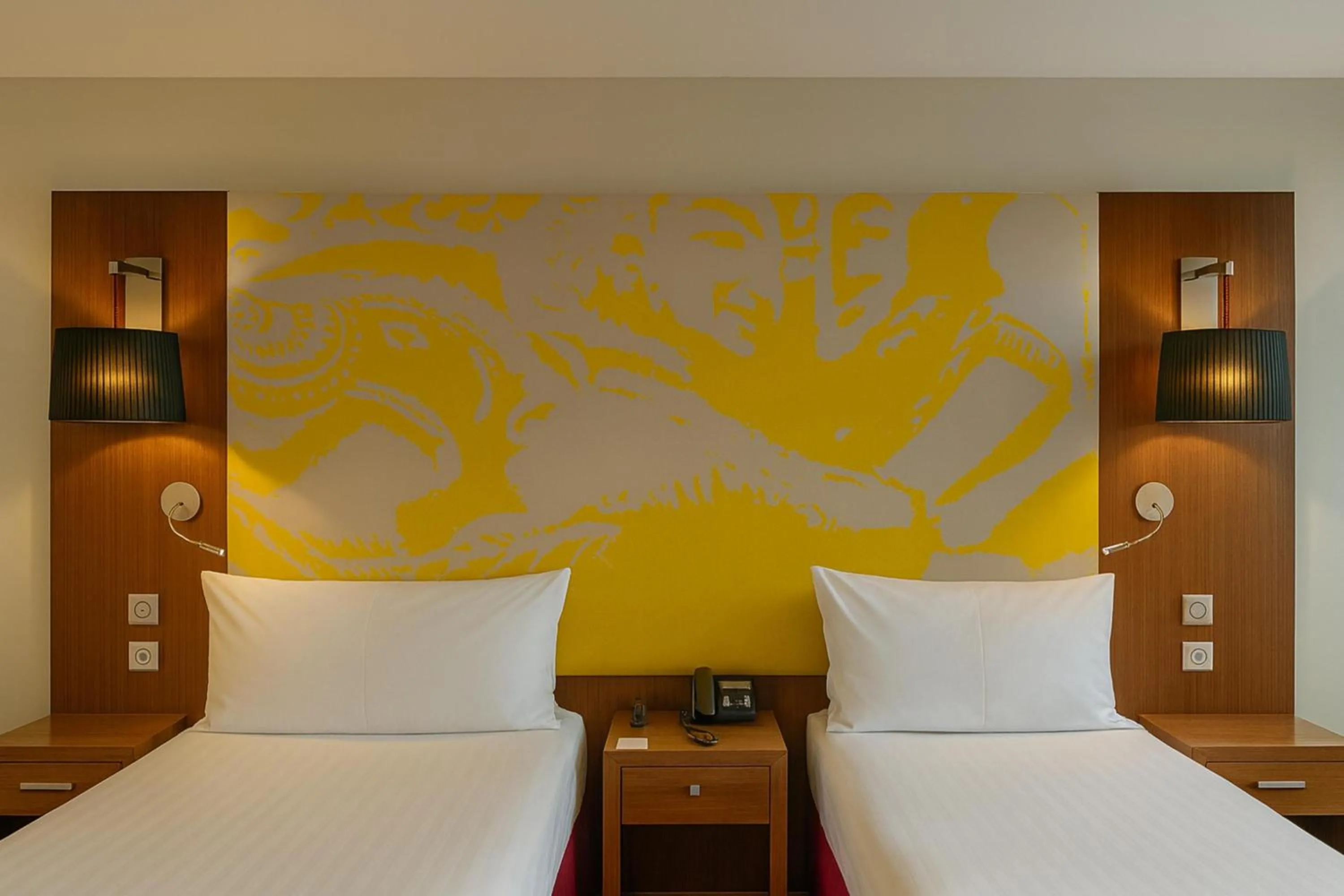 Bedroom, Bed in Radisson Blu Hotel, Montpellier