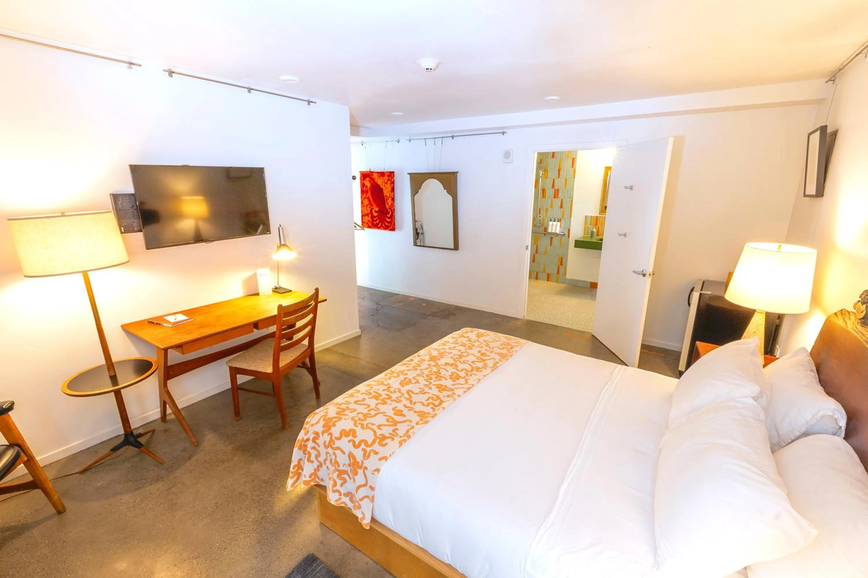 Photo of the whole room in The Astro