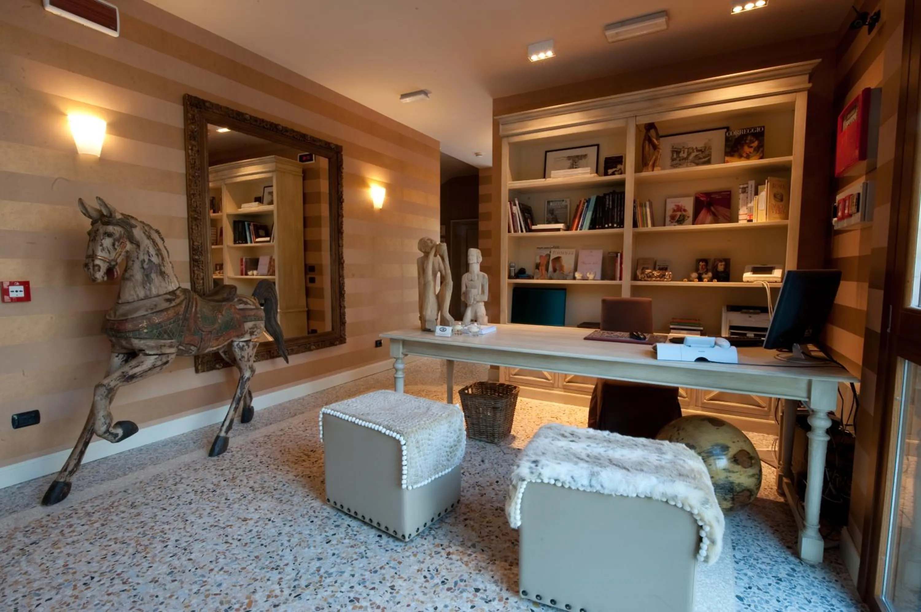 Business facilities in Hotel Locanda Stendhal