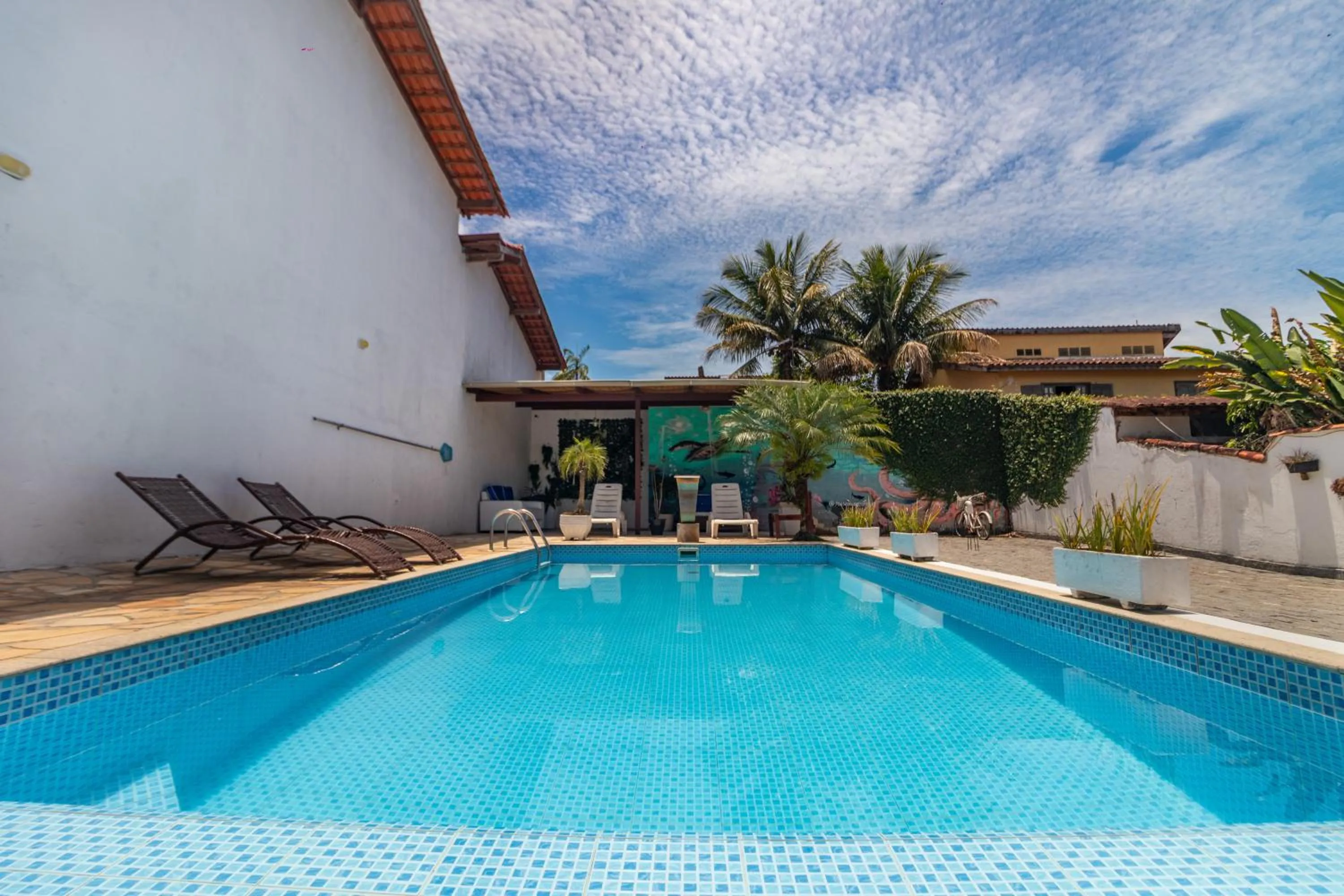 Swimming pool in Pousada Mar Azul