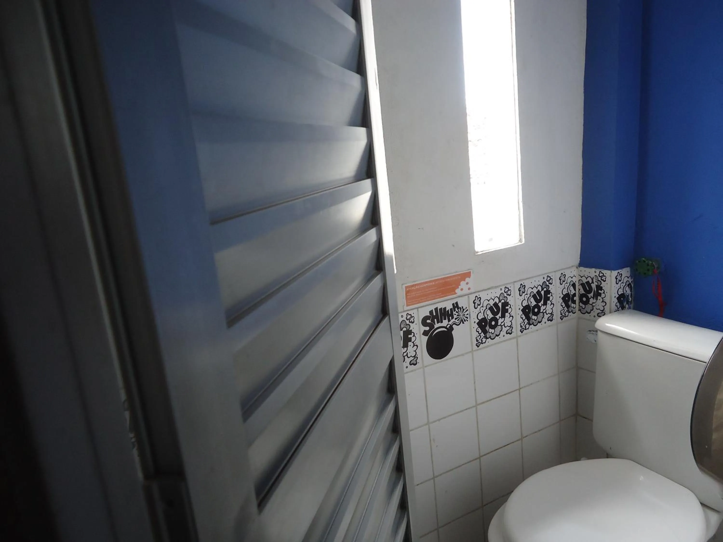Bathroom in Laranjeiras Hostel