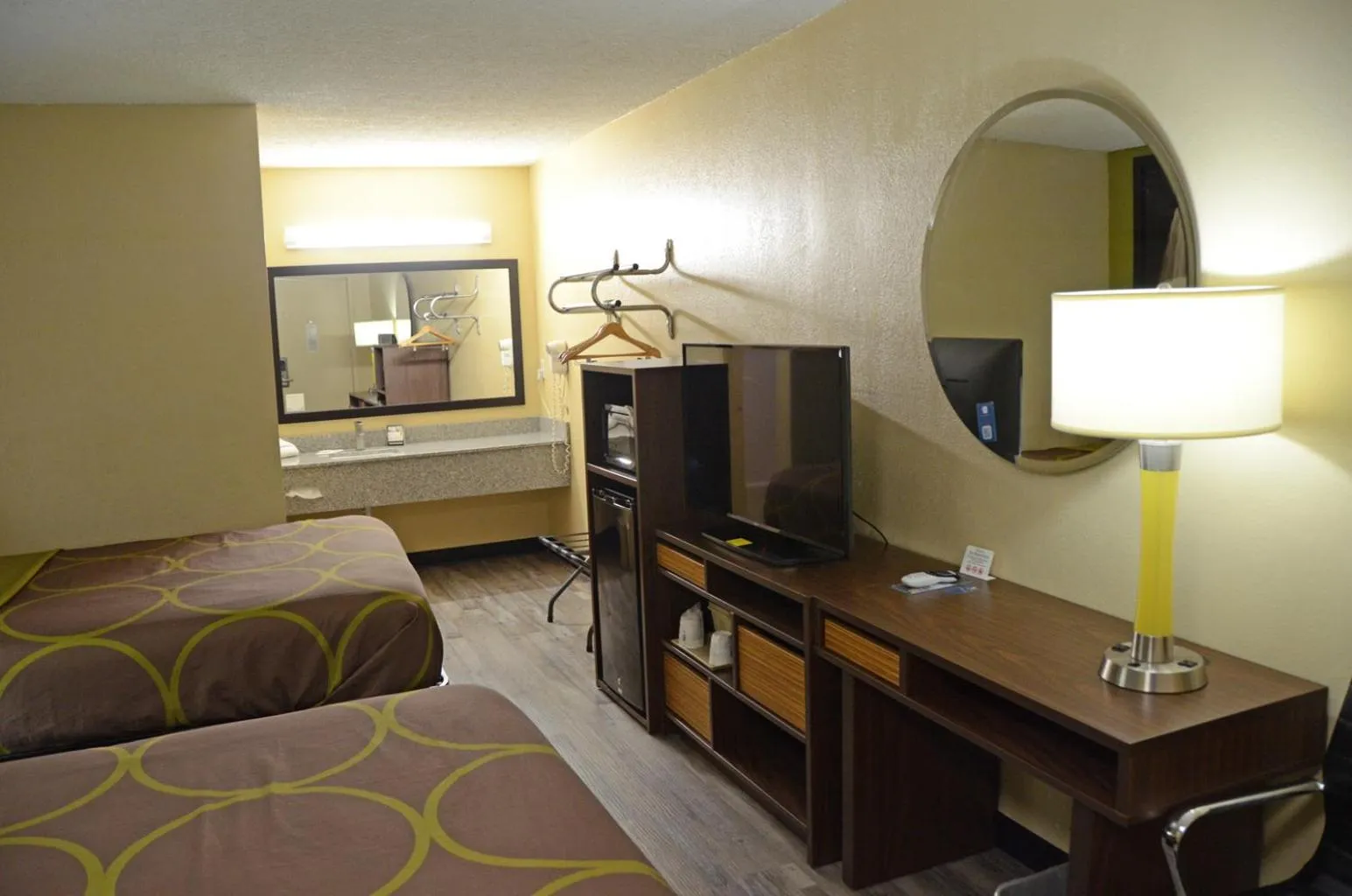 Bedroom, Bed in Super 8 by Wyndham Lafayette