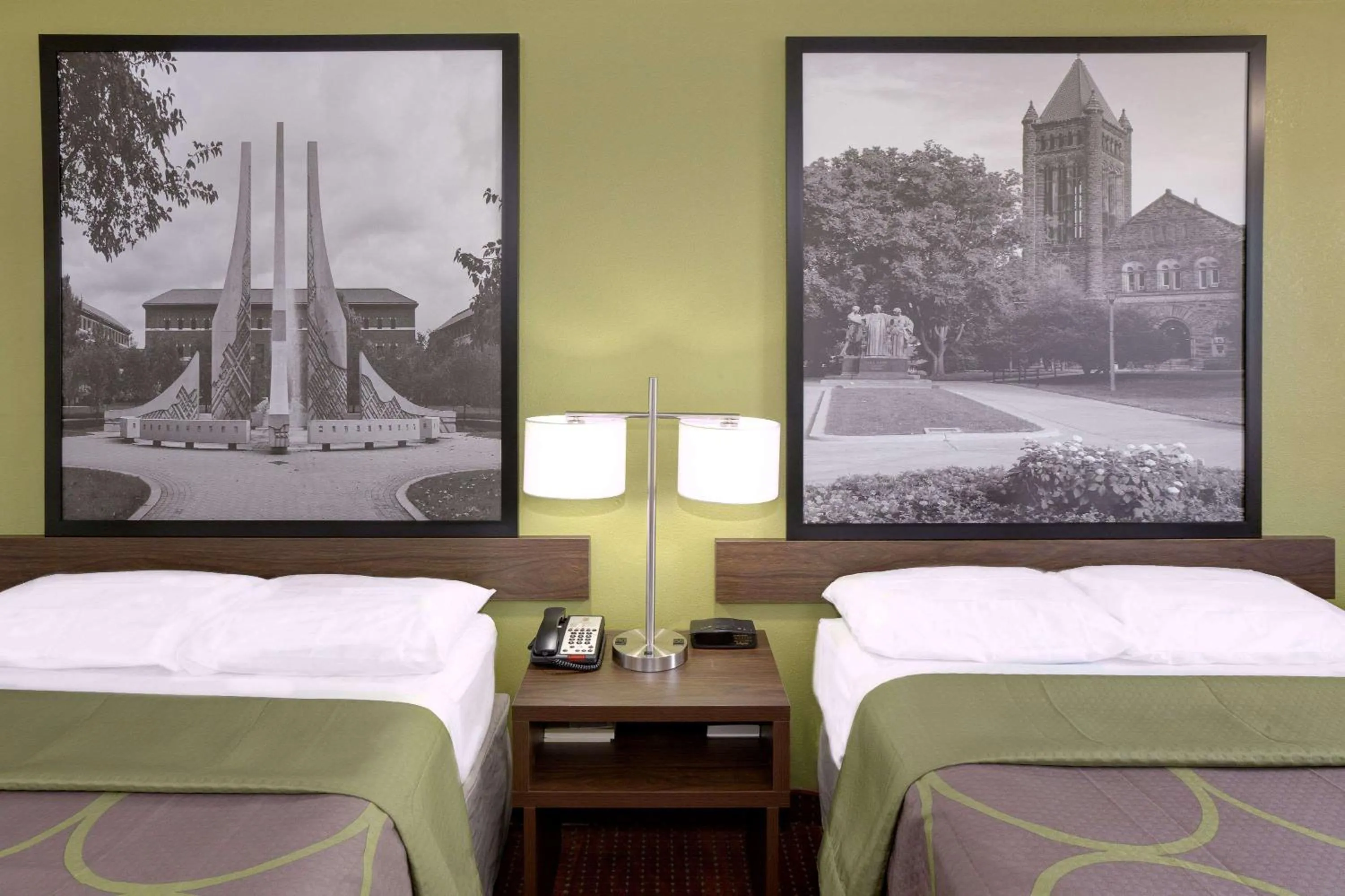 Photo of the whole room, Bed in Super 8 by Wyndham Lafayette