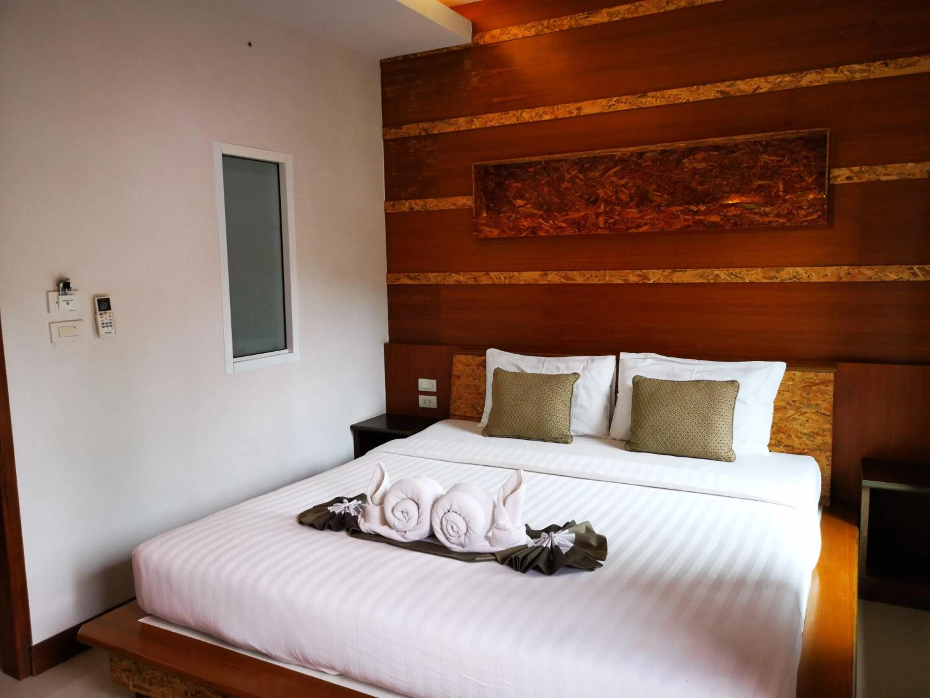 Bedroom, Bed in The Peace Tara House