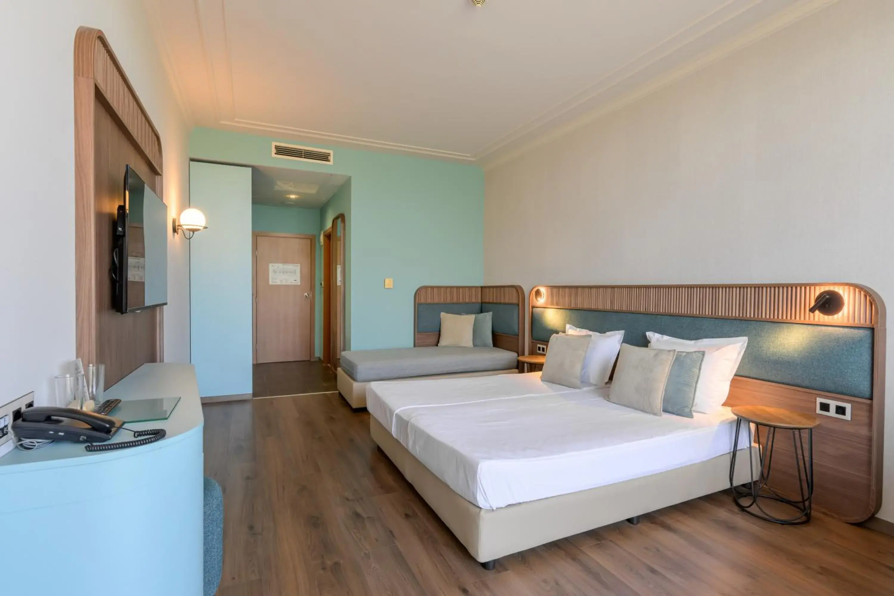 Superior Room with Pool view or Park view in Kristal Hotel - All inclusive - Fully renovated rooms 2025 Superior Room with Pool view or Park view in Kristal Hotel - All inclusive - Fully renovated rooms 2025