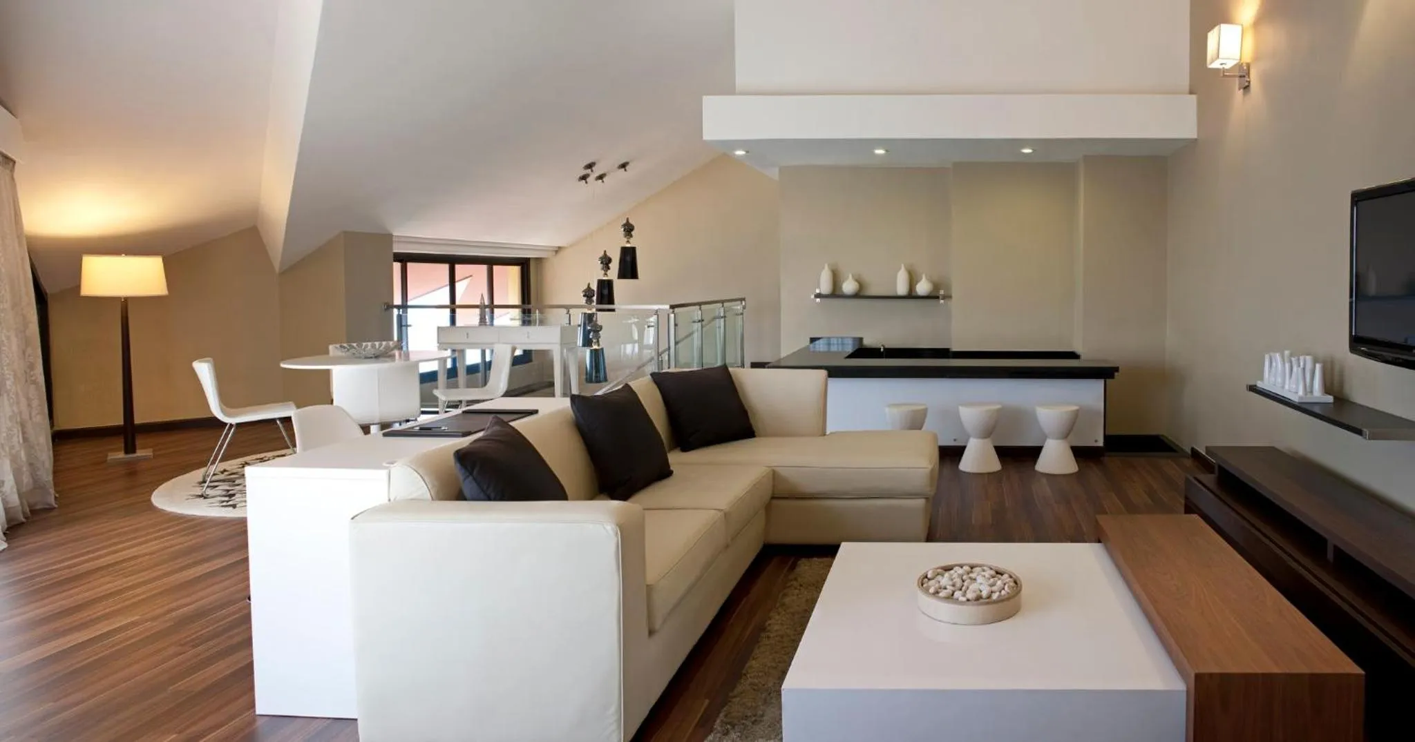 Photo of the whole room in Crowne Plaza Santo Domingo by IHG