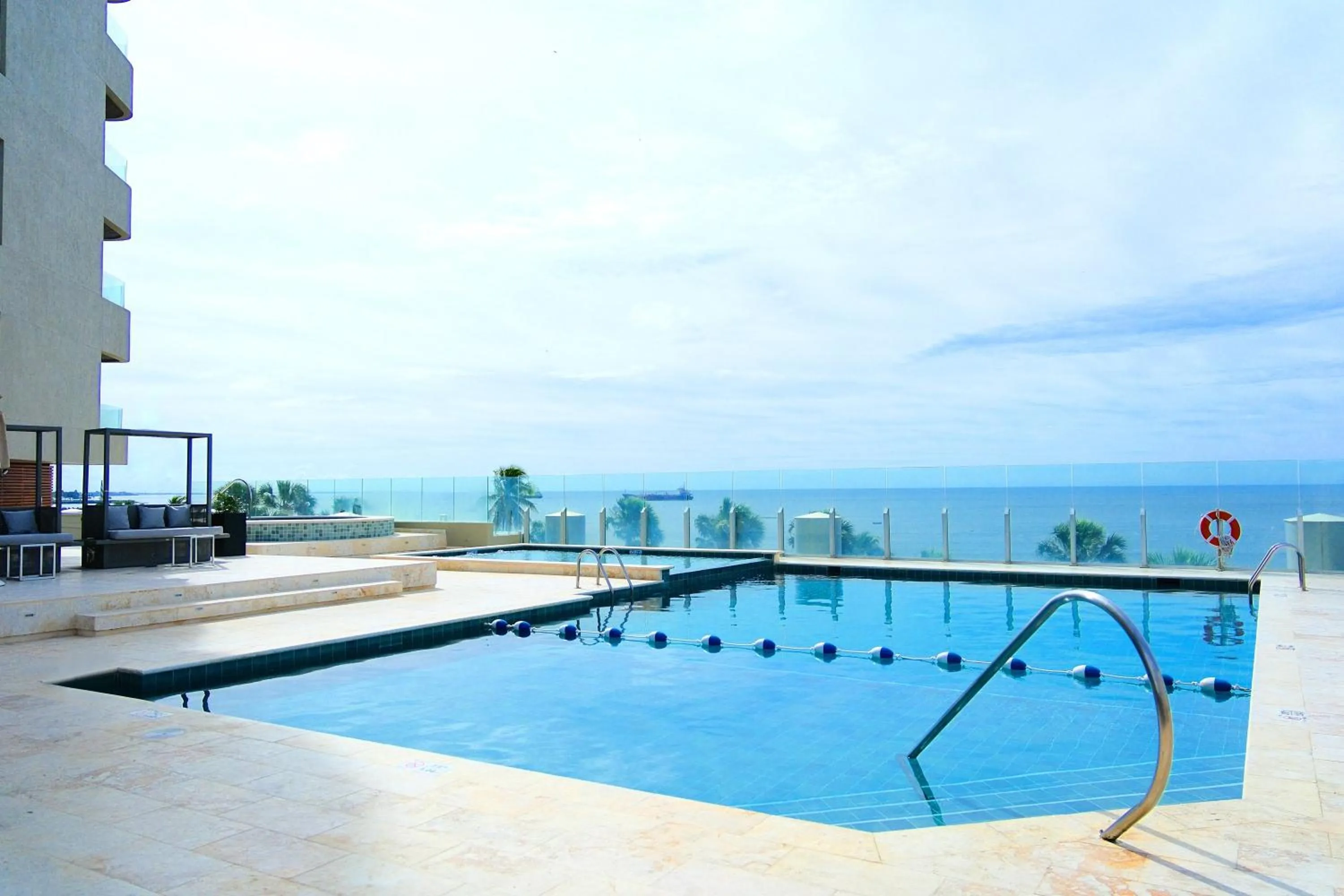 Swimming pool in Crowne Plaza Santo Domingo by IHG