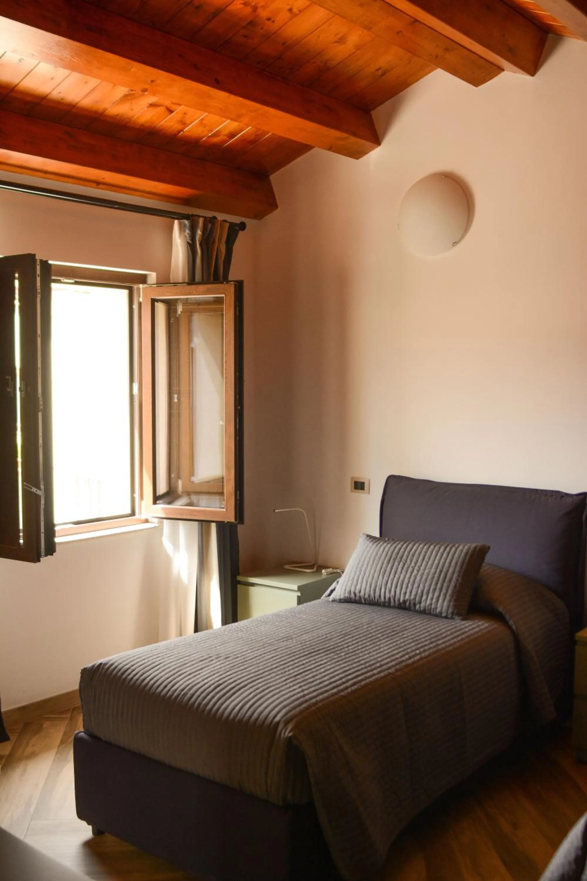 Bed in Palazzo Candida B&B