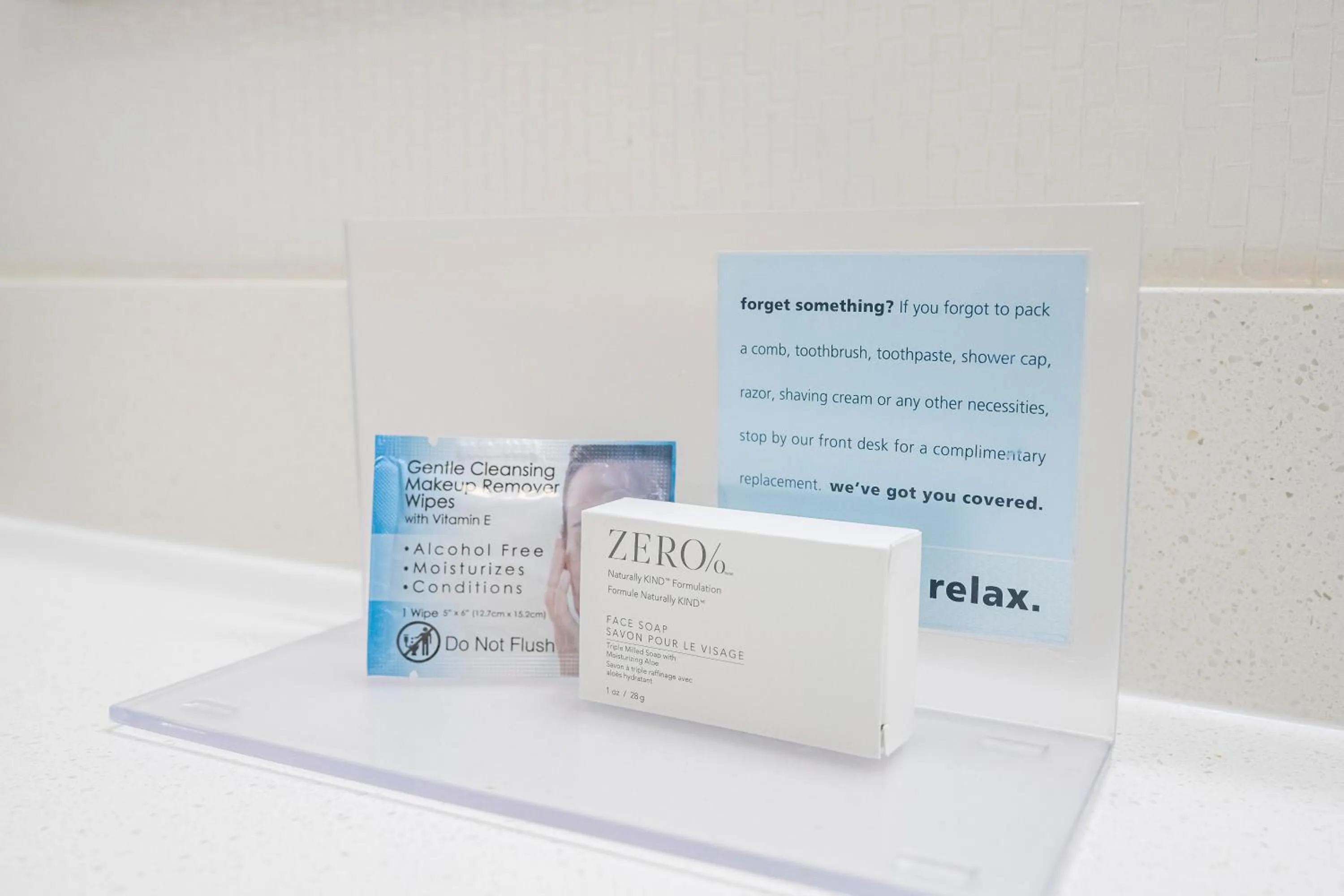 Bathroom in Hampton Inn by Hilton Spring Hill