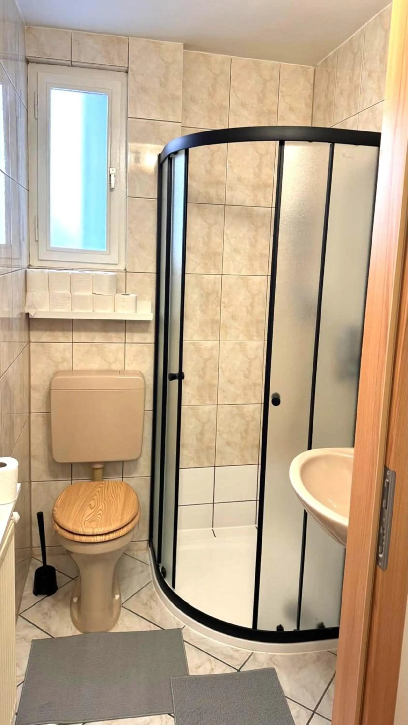 City Castle Aparthotel