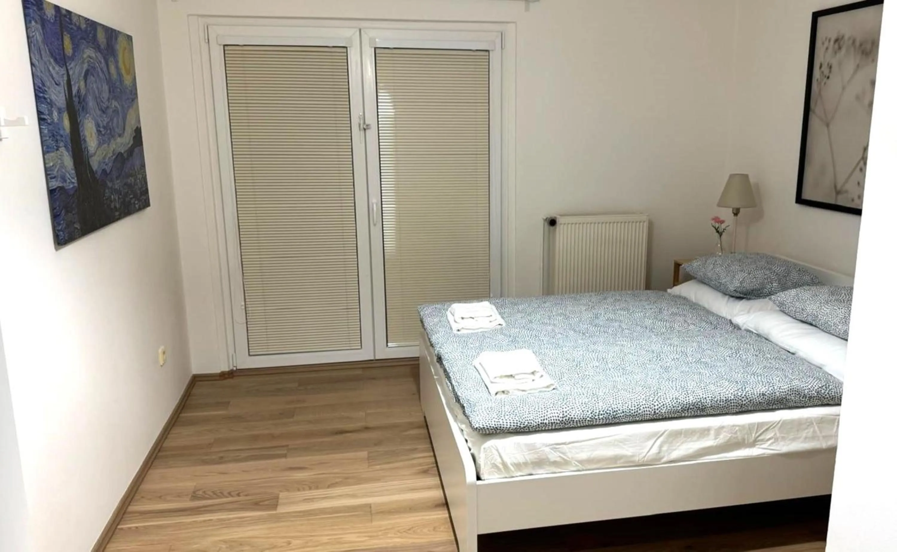 Bed in City Castle Aparthotel