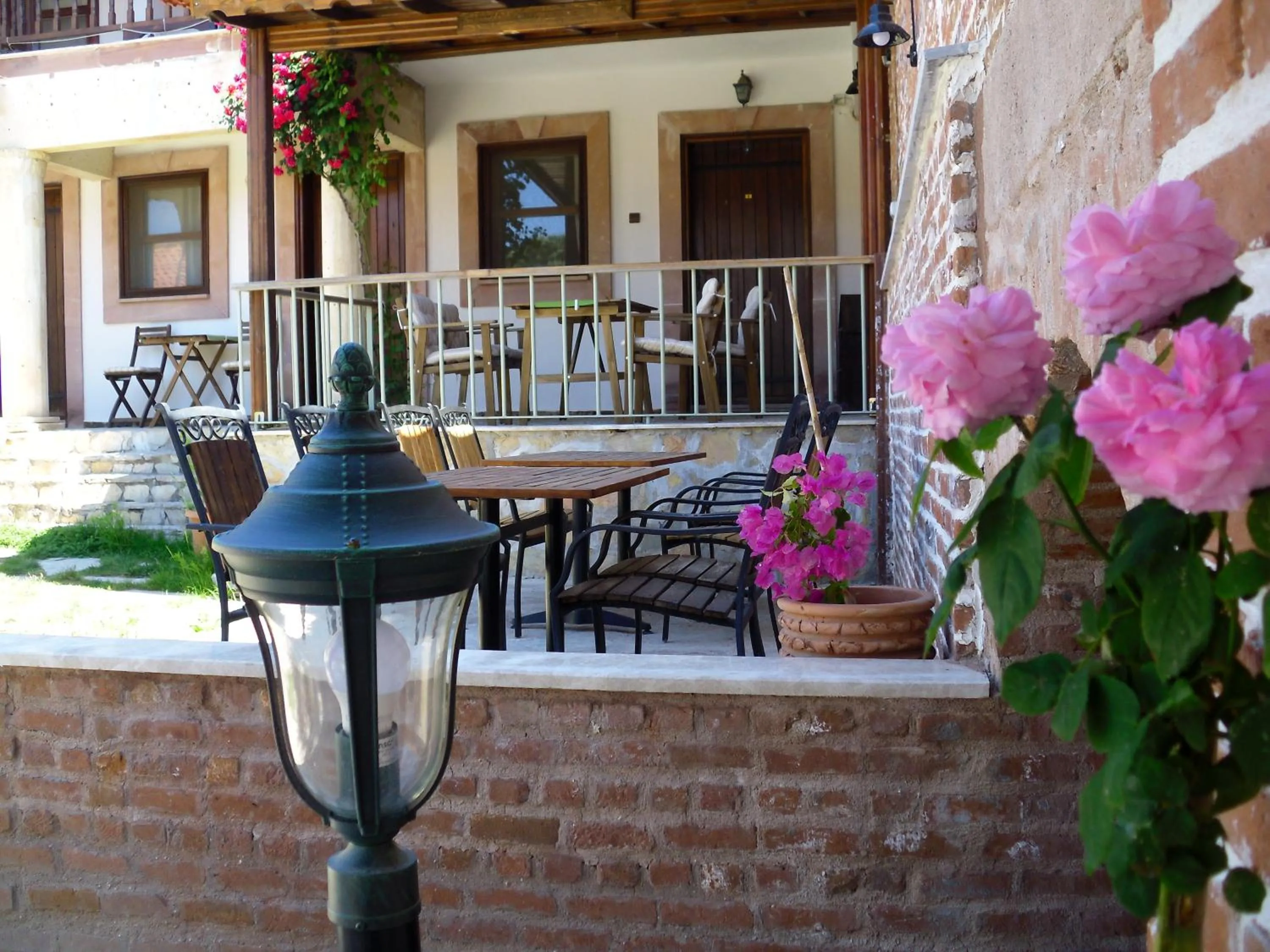 Garden in Akropolis Guest House