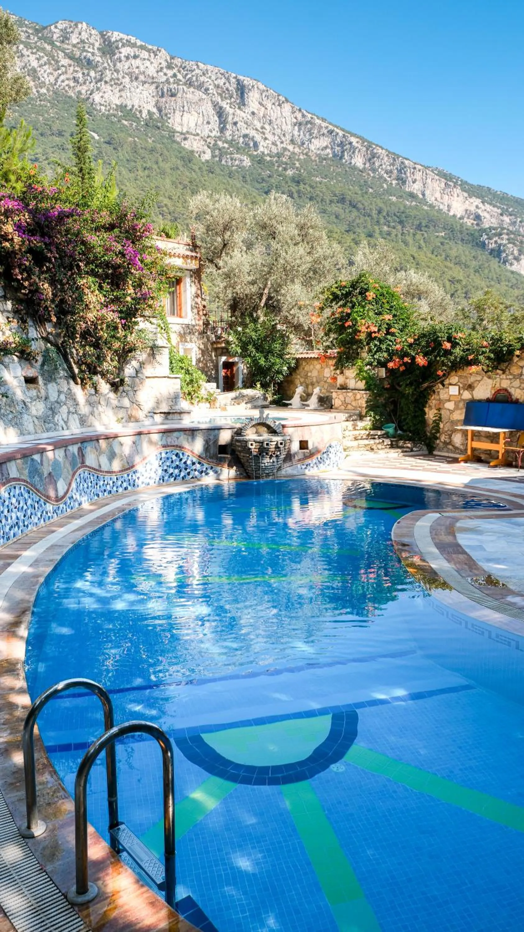 Day in Villa Symbola