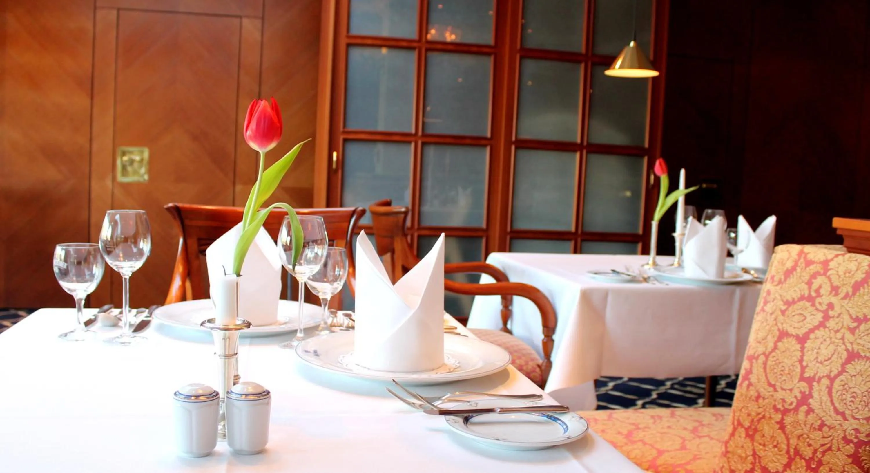 Restaurant/places to eat in Usedom Palace