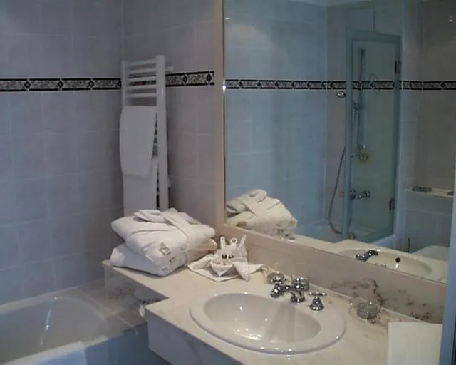 Bathroom in Usedom Palace