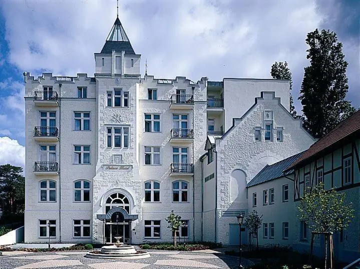 Facade/entrance in Usedom Palace