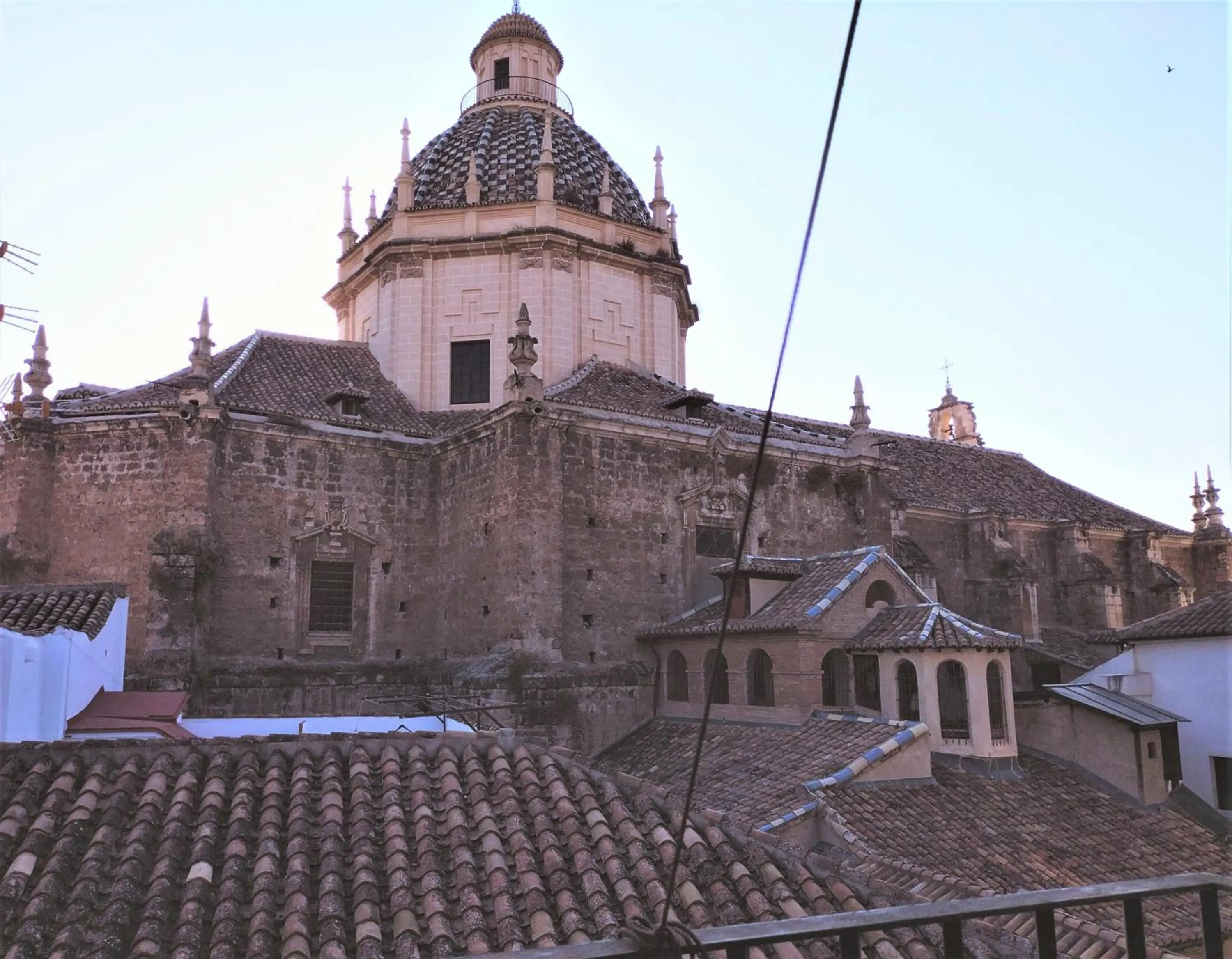 Landmark view in Casa Montalbán Apartamentos Turísticos