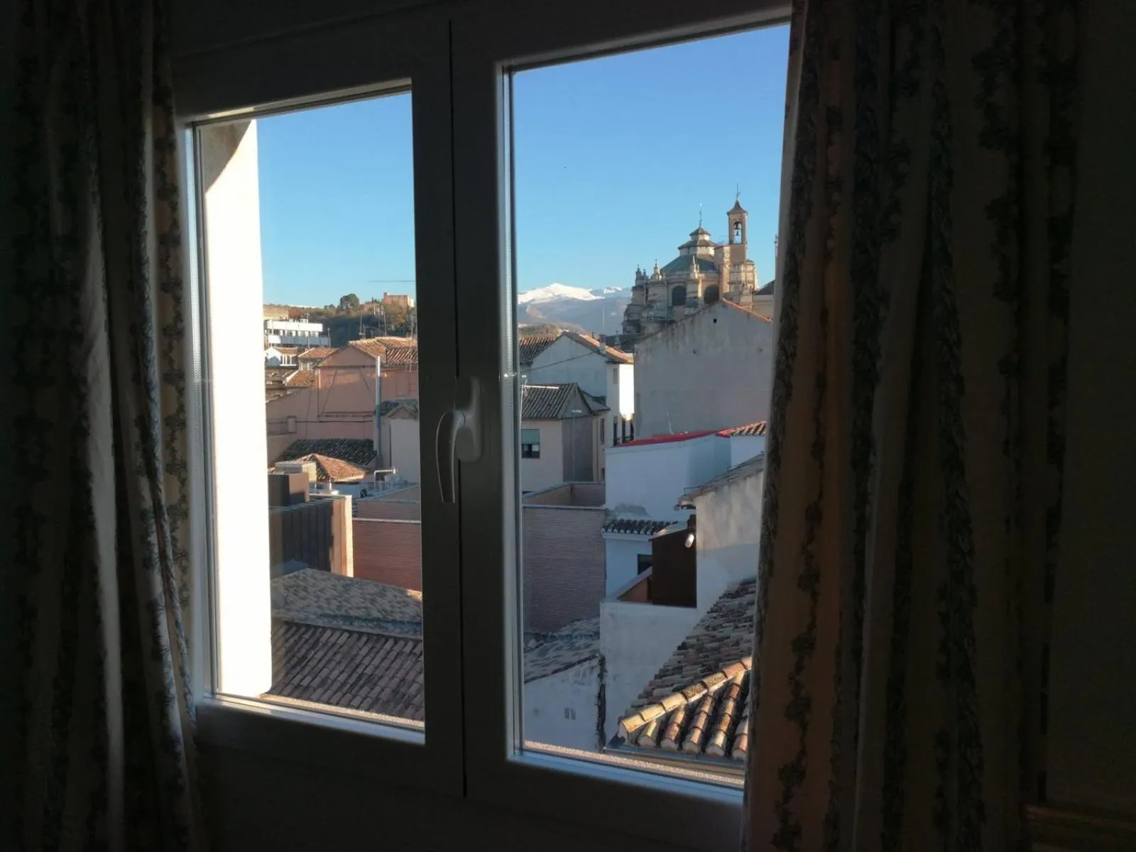 Landmark view in Casa Montalbán Apartamentos Turísticos