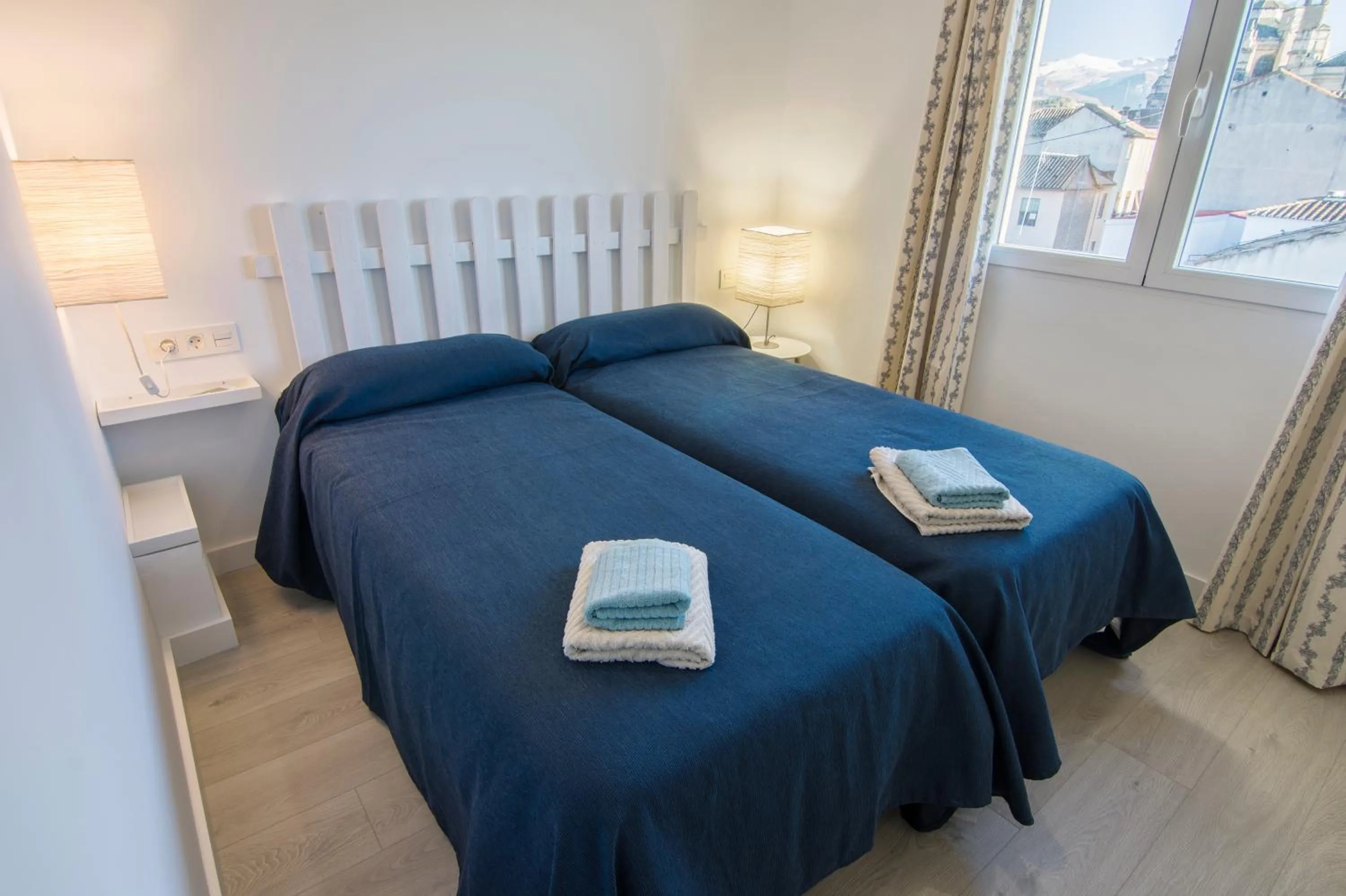 Bedroom, Bed in Casa Montalbán Apartamentos Turísticos