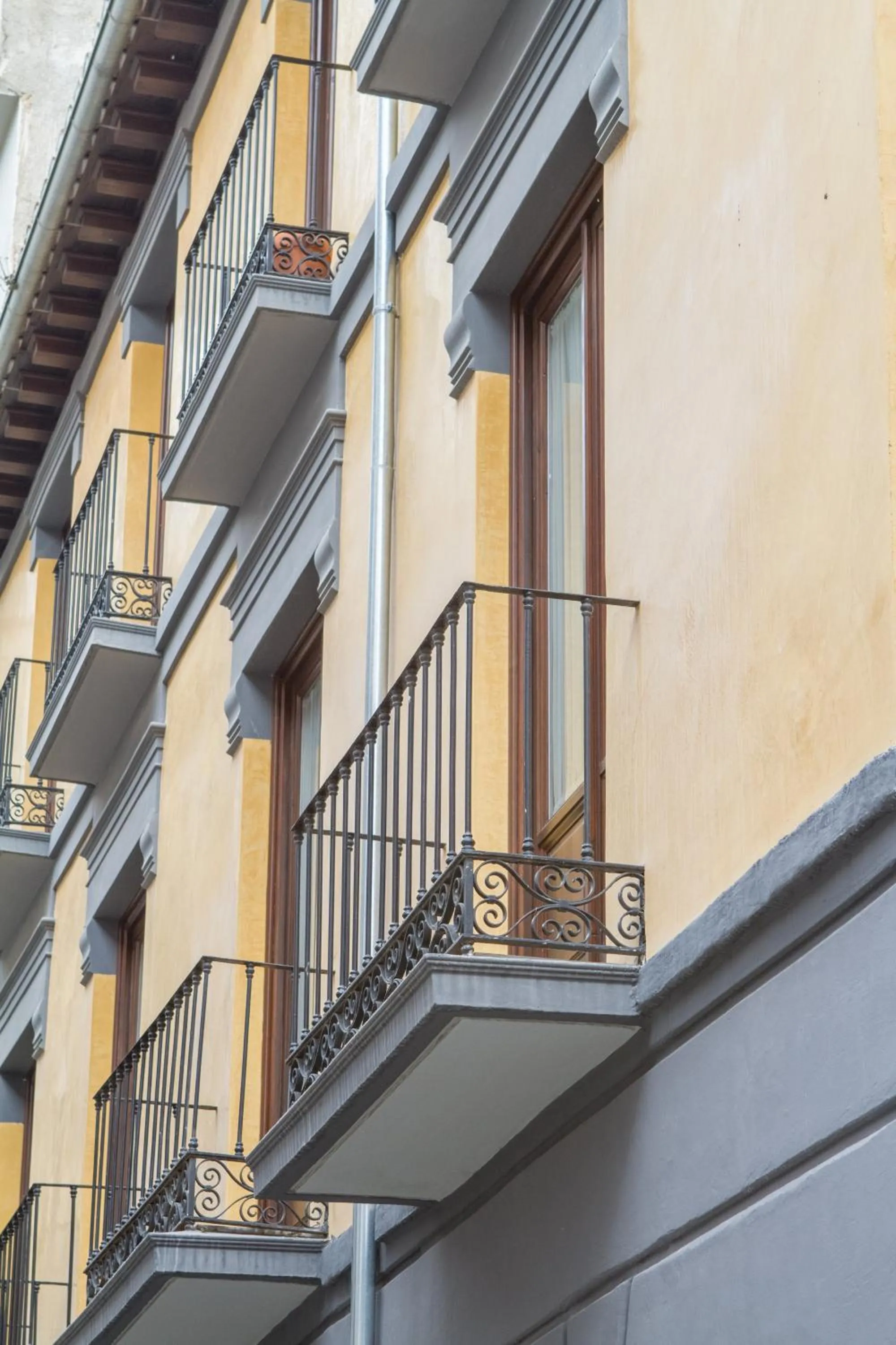 Facade/entrance in Casa Montalbán Apartamentos Turísticos