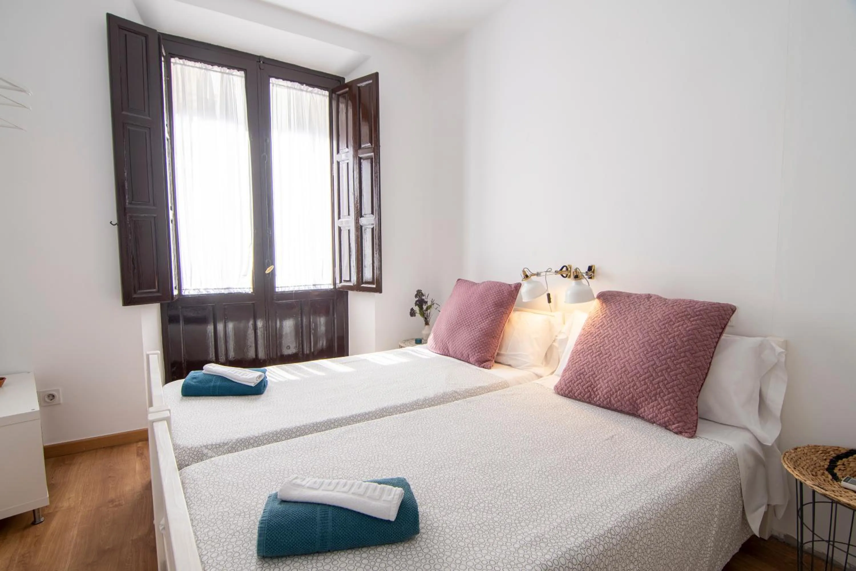 Bedroom, Bed in Casa Montalbán Apartamentos Turísticos