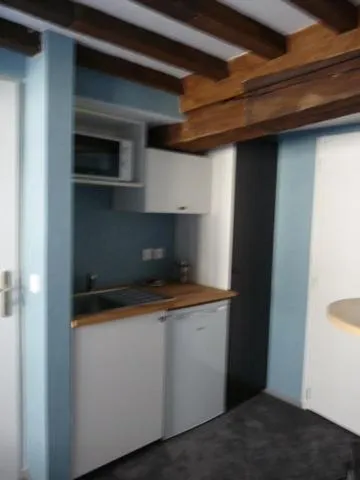 Kitchen or kitchenette in Le Port Malo