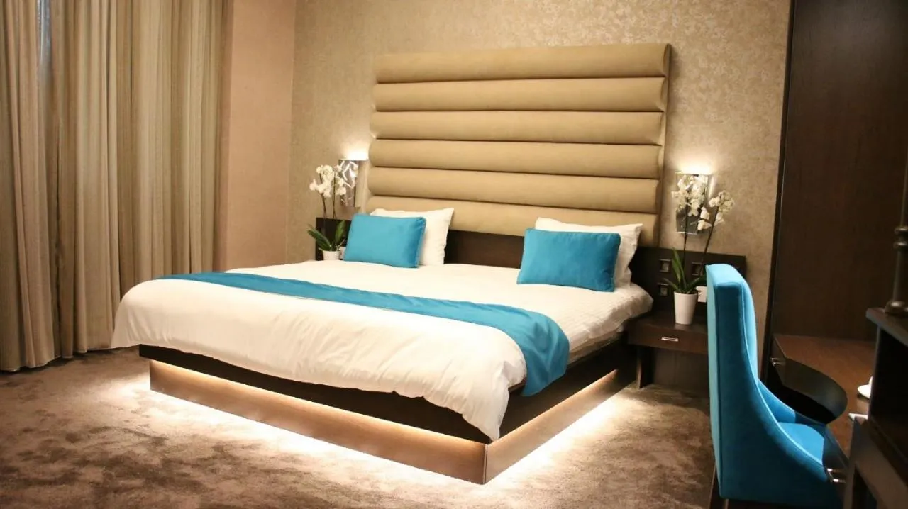 Bed in Eden Hotel