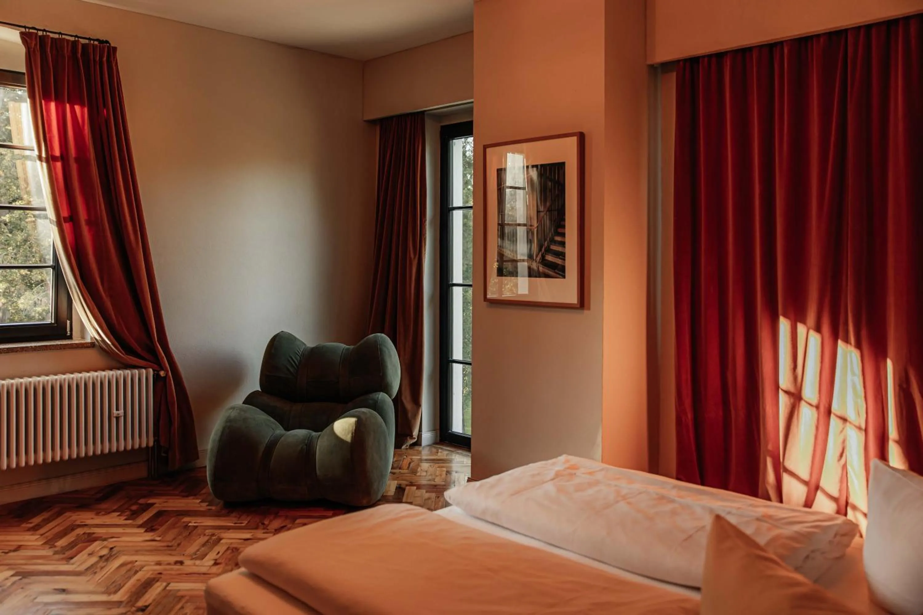 Photo of the whole room, Bed in DAS SCHMÖCKWITZ