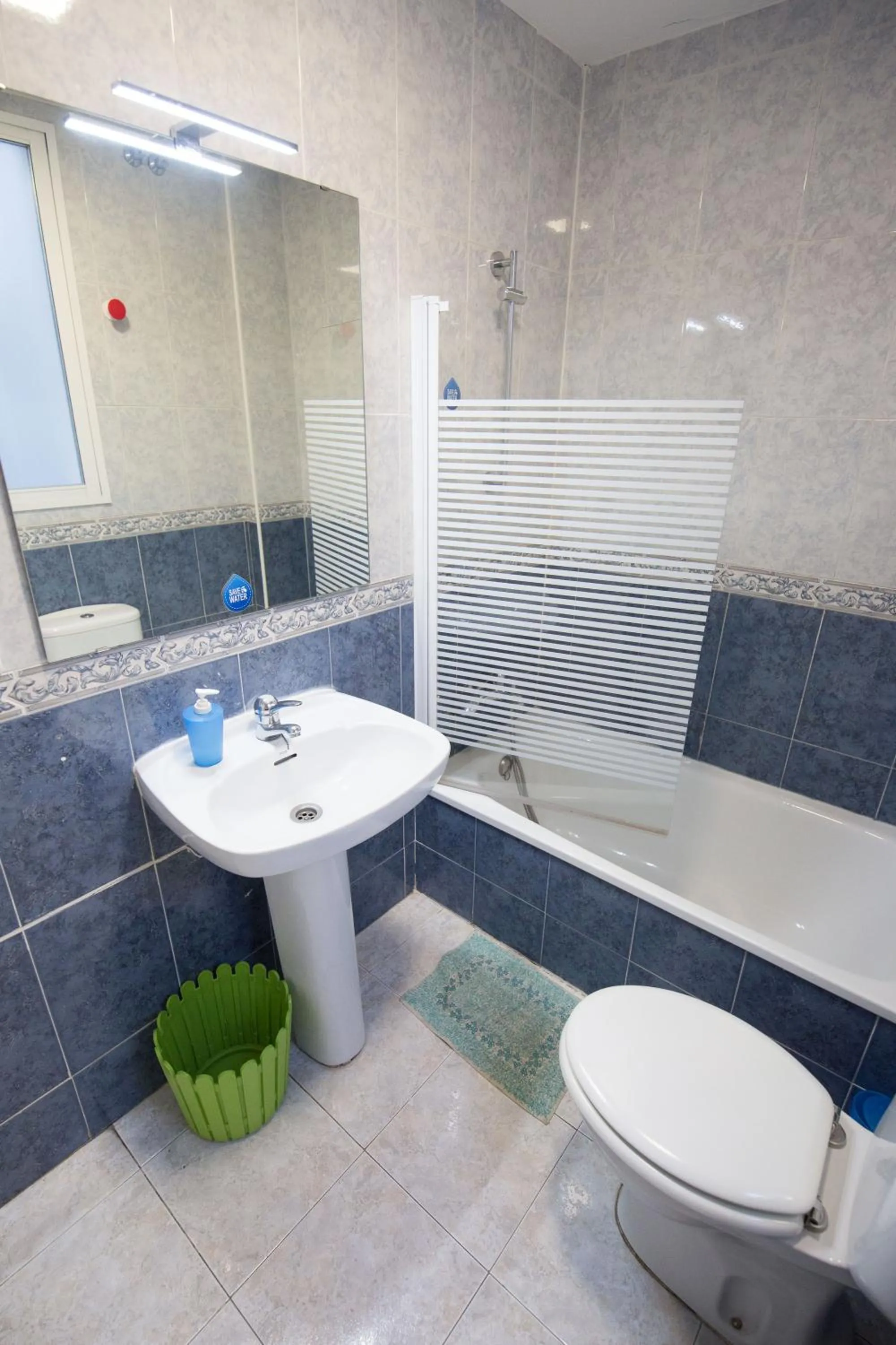 Bathroom in Oh! My Hostel