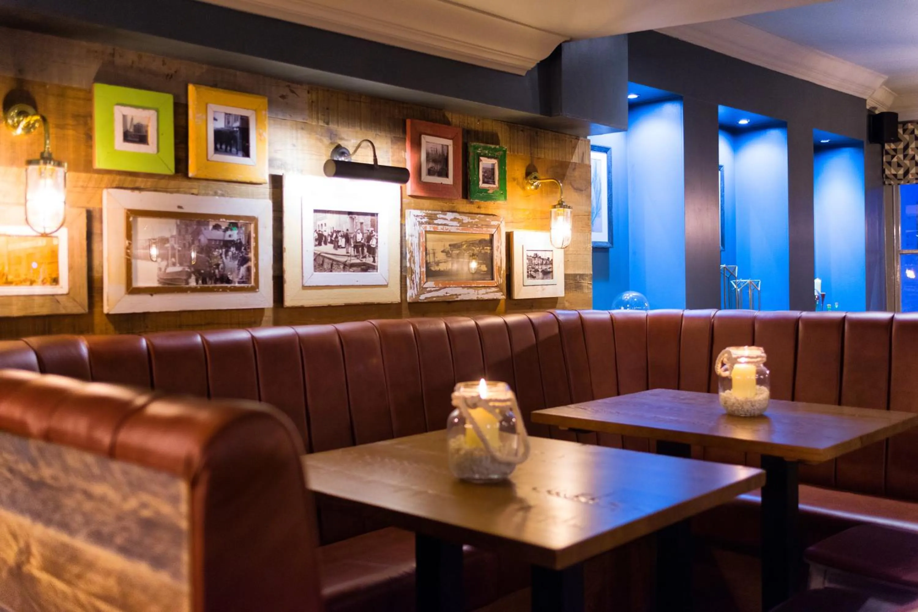 Restaurant/places to eat in The Old Custom House