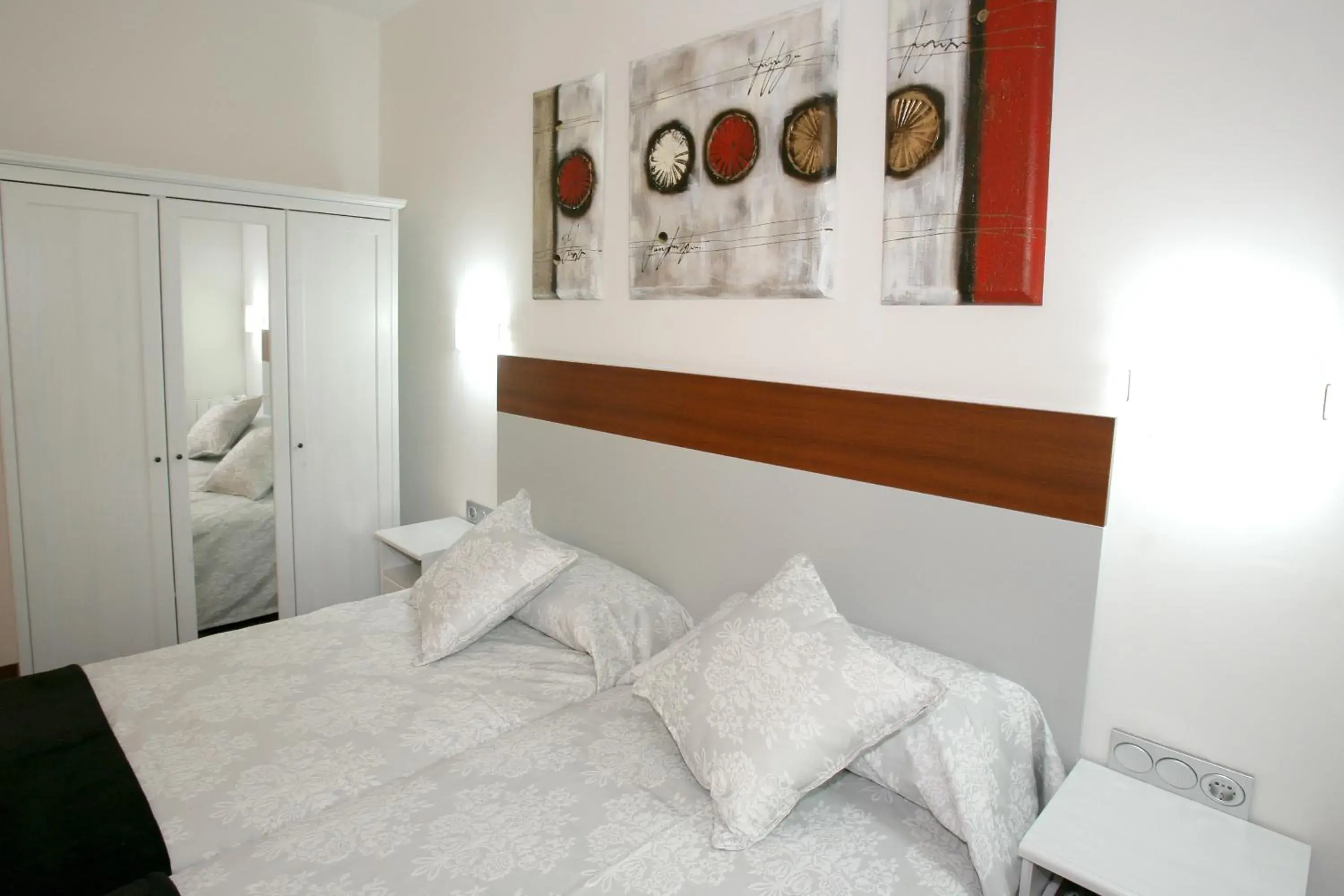 Double or Twin Room Interior in Hostal San Ignacio Centro Double or Twin Room Interior in Hostal San Ignacio Centro