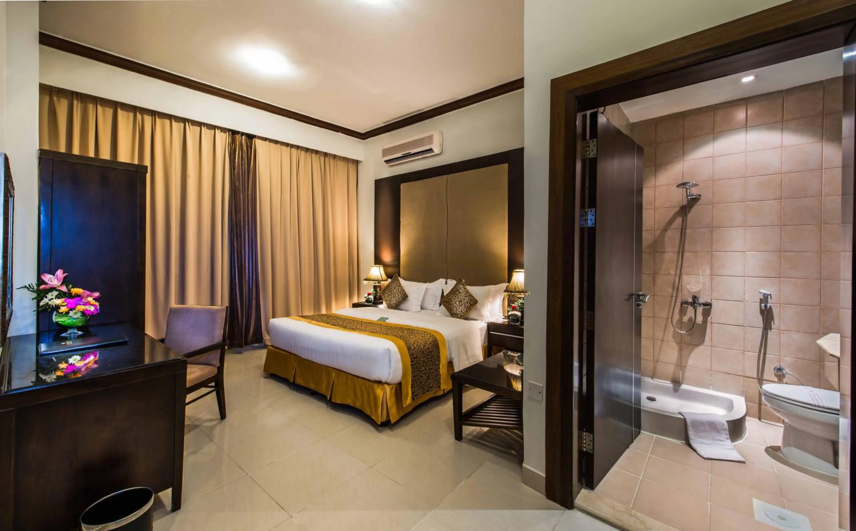 Toilet, Bed in Boudl Buraydah