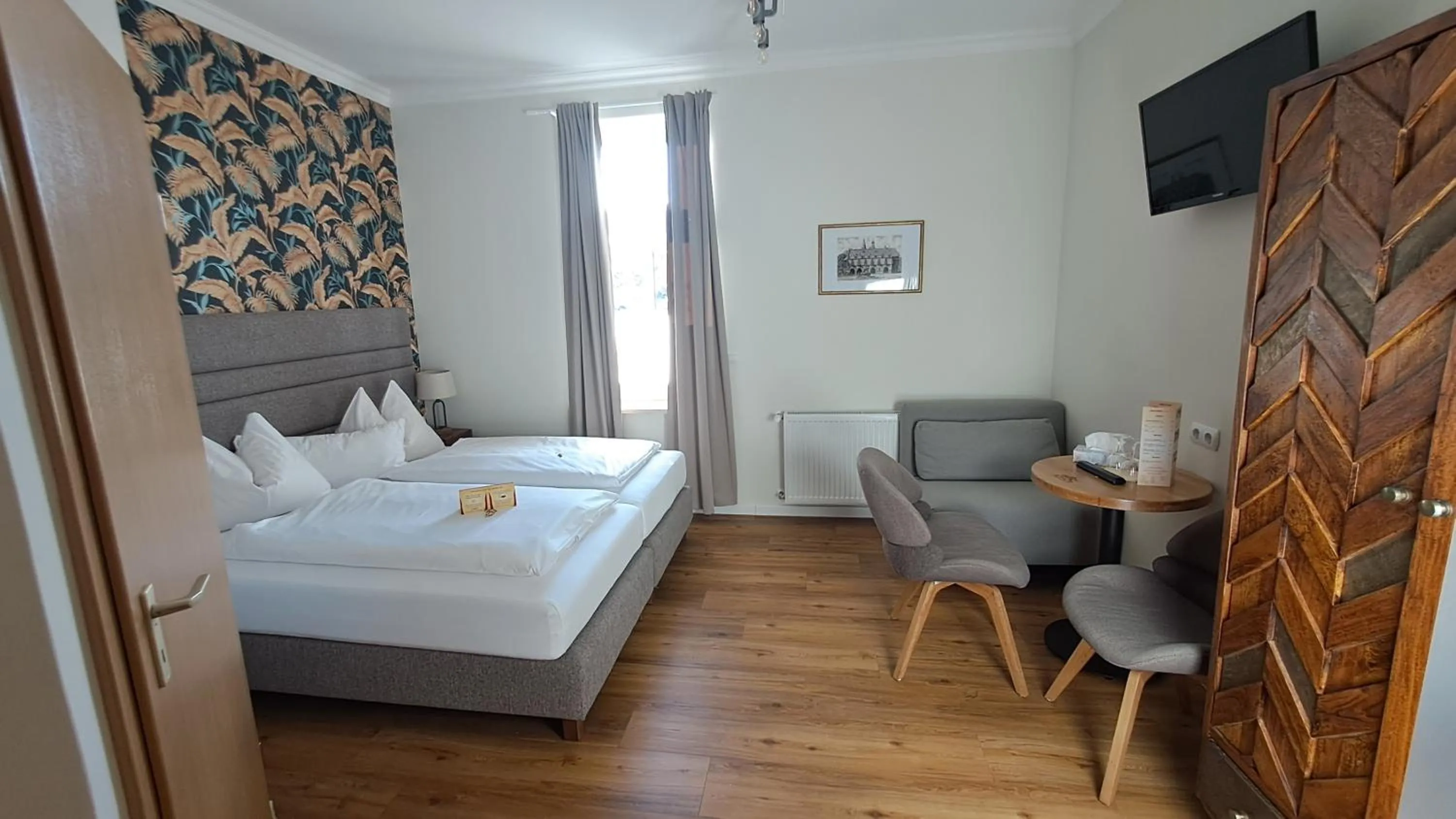 Bed in Hotel Kaiserhof